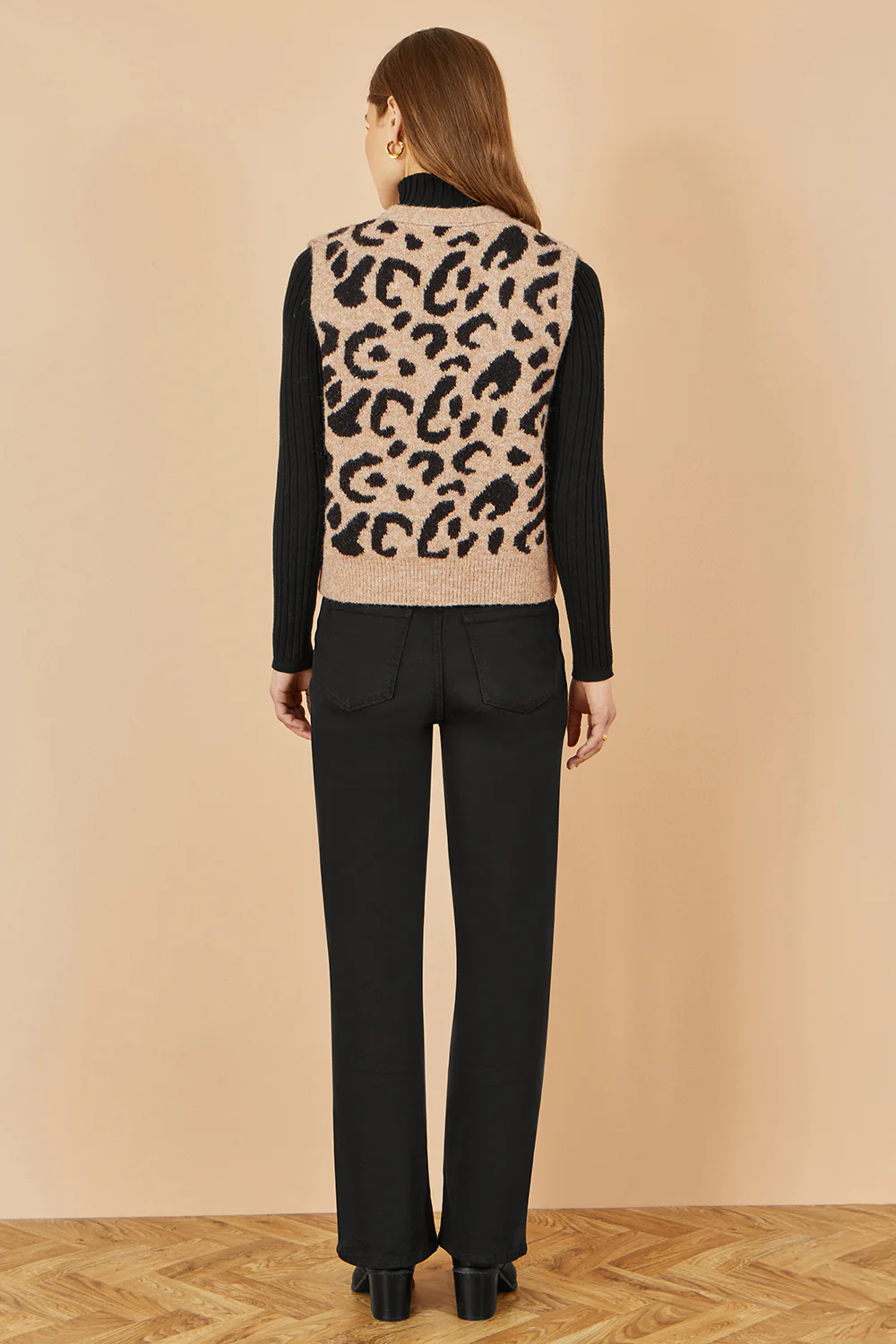 Yumi Beige Animal Print Intarsia Tie Front Waistcoat - Image 3