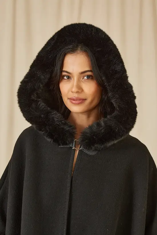 Yumi Black Cape With Luxe Fur Trim And Lining - Image 2