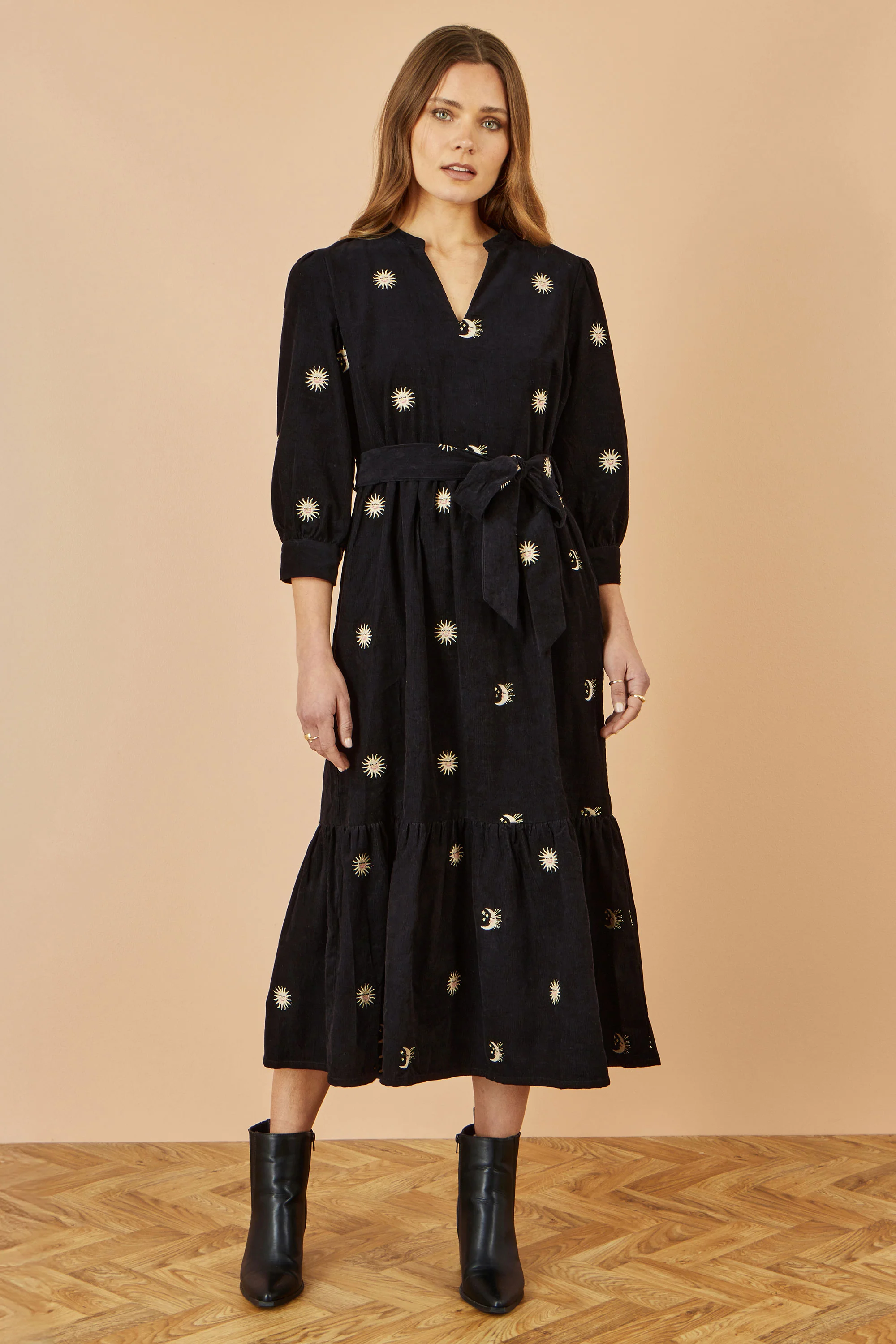Yumi Black Cosmic Embroidery Cord Midi Shirt Dress - Image 4