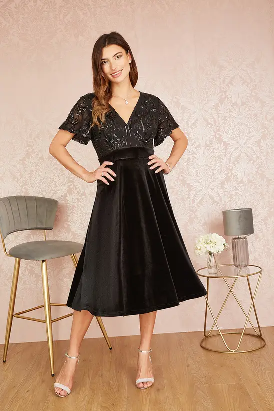 Yumi Black Embellished Velvet Wrap Skater Midi Dress - Image 3