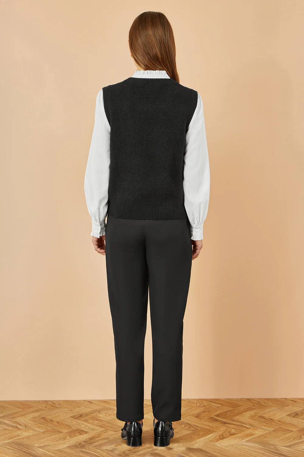 Yumi Black Flower Knitted Sleeveless Jumper Vest - Image 4