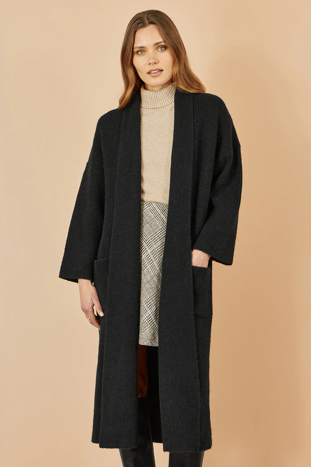 Yumi Black Knitted Maxi Cardigan With Pockets