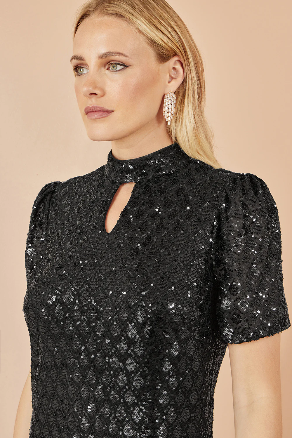 Yumi Black Sequin Tunic Dress with Chevron Pattern & Keyhole Neckline - Image 2