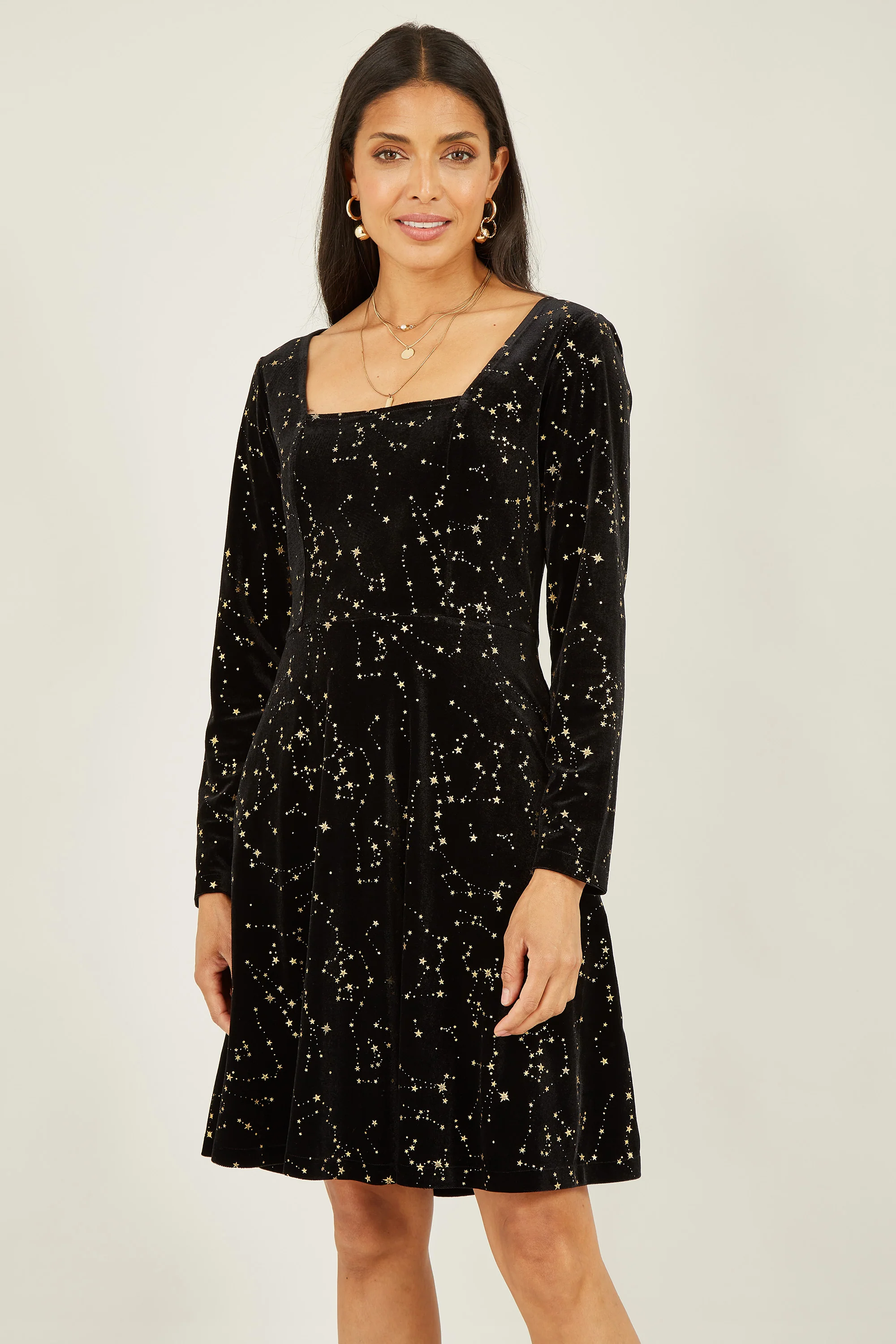 Yumi Black Star Foil Print Long Sleeve Skater Dress - Image 4
