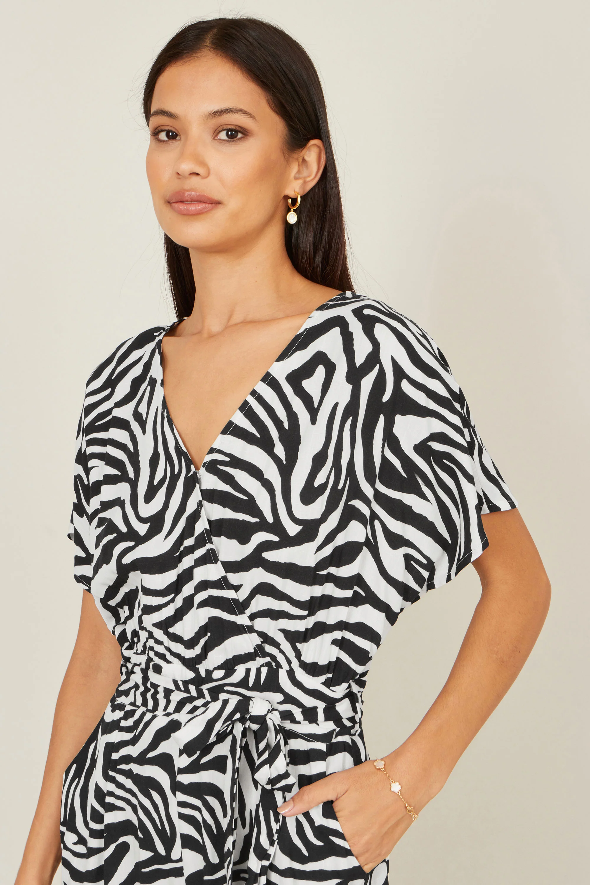 Yumi Black Zebra Print Relaxed Jumpsuit - Image 2
