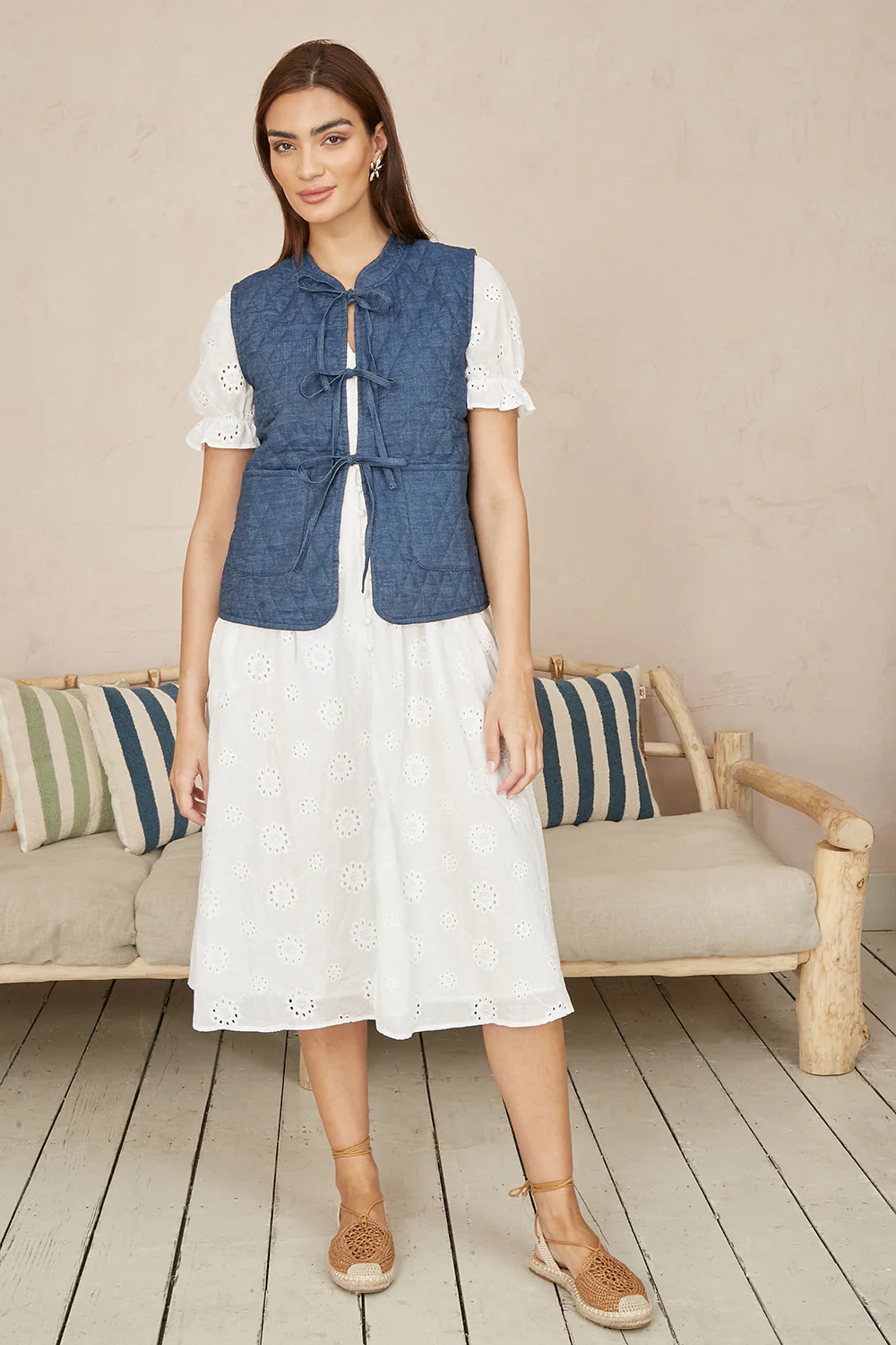 Yumi Blue Chambray Cotton Quilted Reversible Vest - Image 3