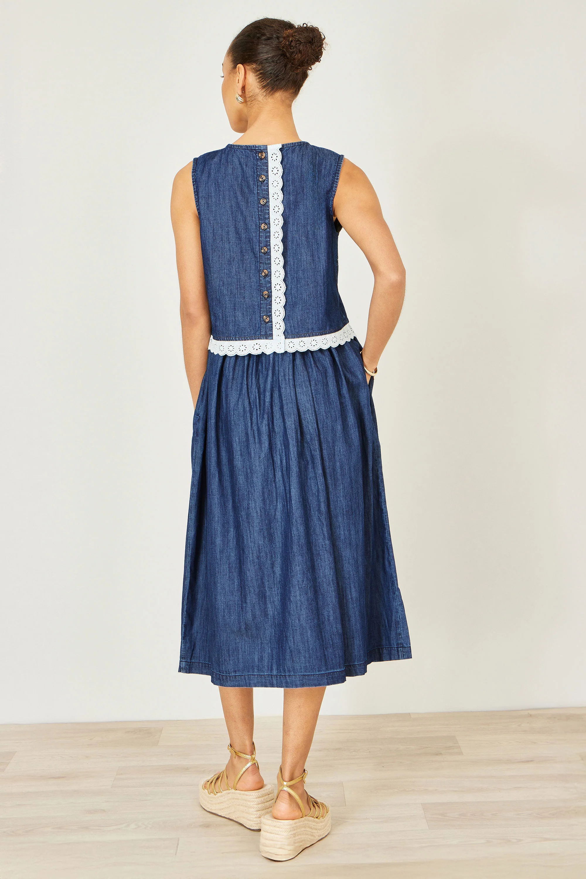 Yumi Blue Denim Chambray Gathered Midi Skirt - Image 3