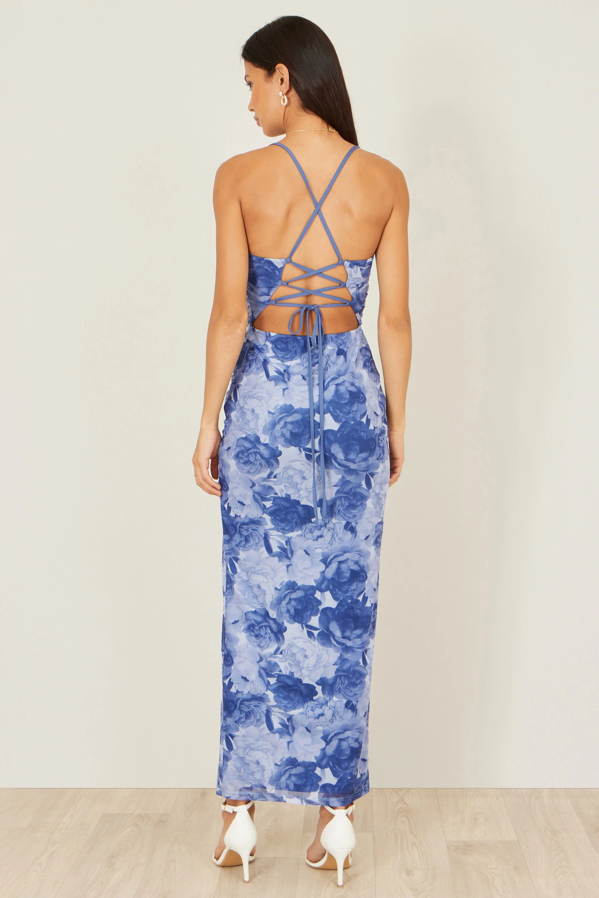 Yumi Blue Mesh Ruched Midi Dress With Split - Image 4
