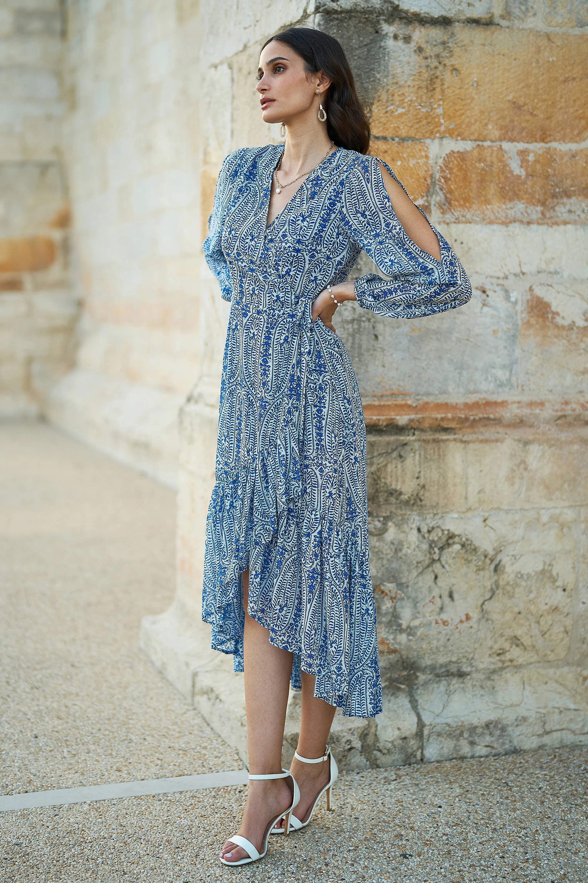 Yumi Blue Paisley Dipped Hemline Midi Dress With Open Long Sleeves - Image 2