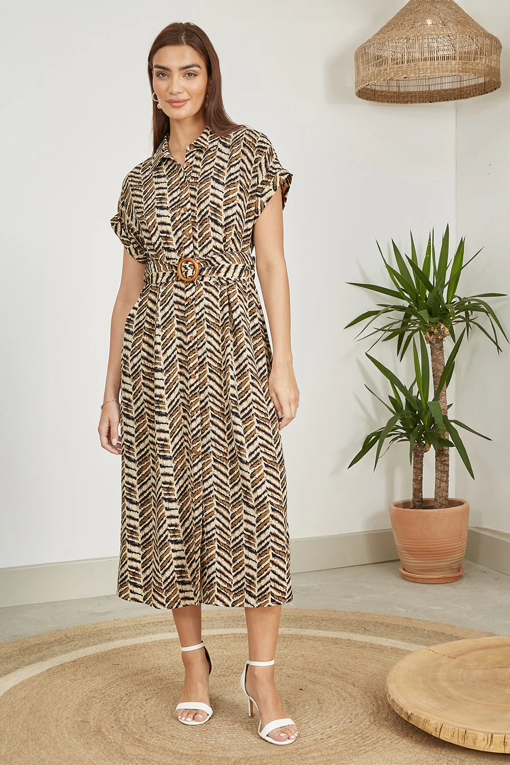 Yumi Brown Abstract Animal Print Relaxed Midi Shirt Dress With Belt - Image 4