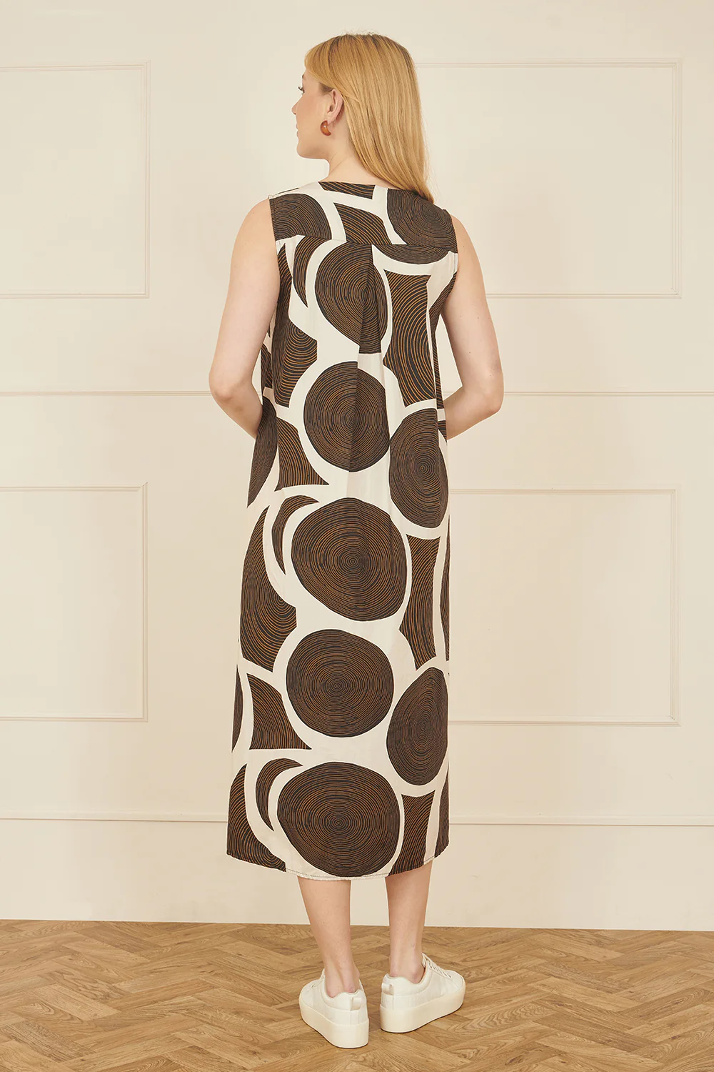 Yumi Brown Cotton Abstract Circle Trapeze Relaxed Midi Dress - Image 3
