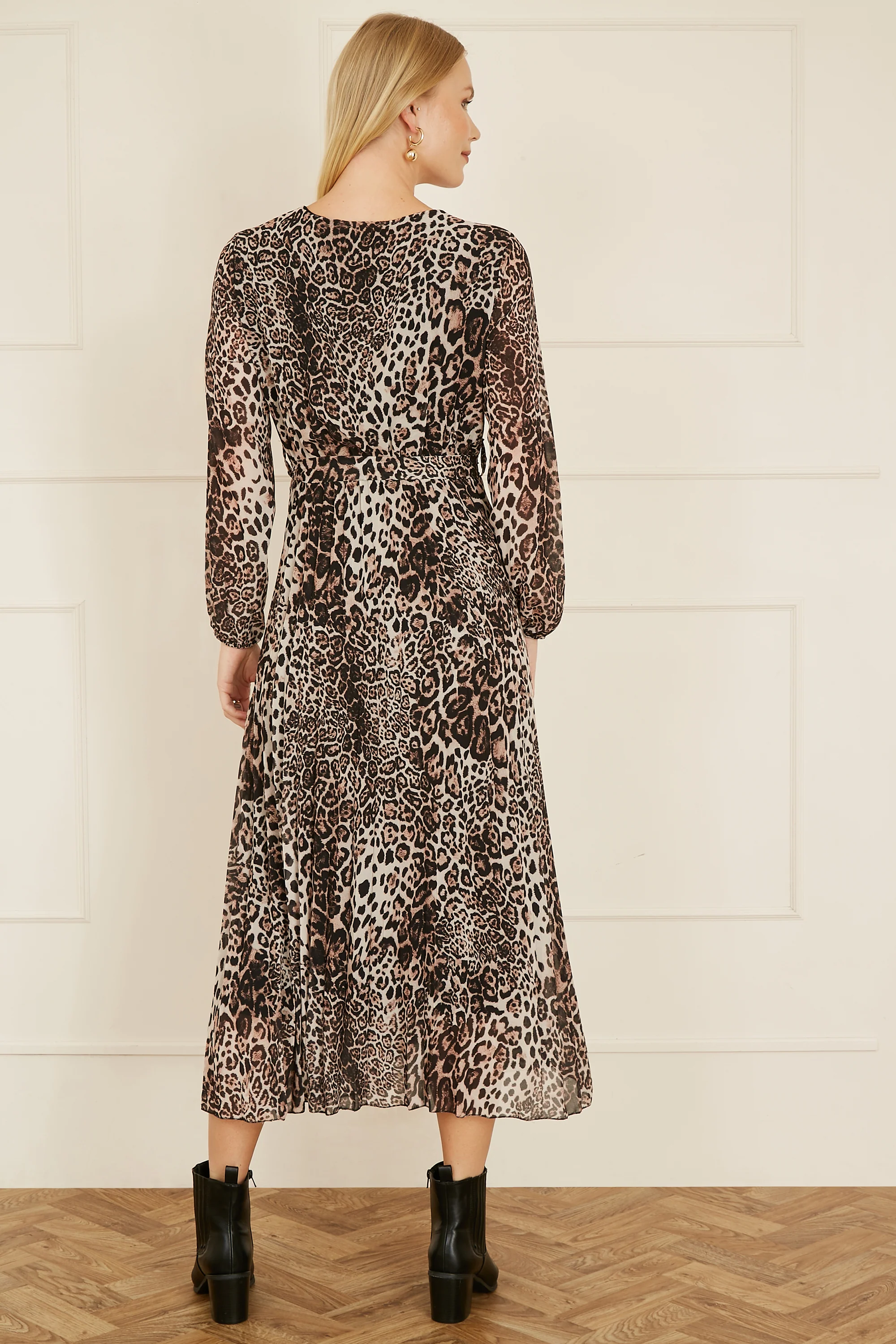 Yumi Brown Leopard Print Pleated Long Sleeve Wrap Midi Dress - Image 4