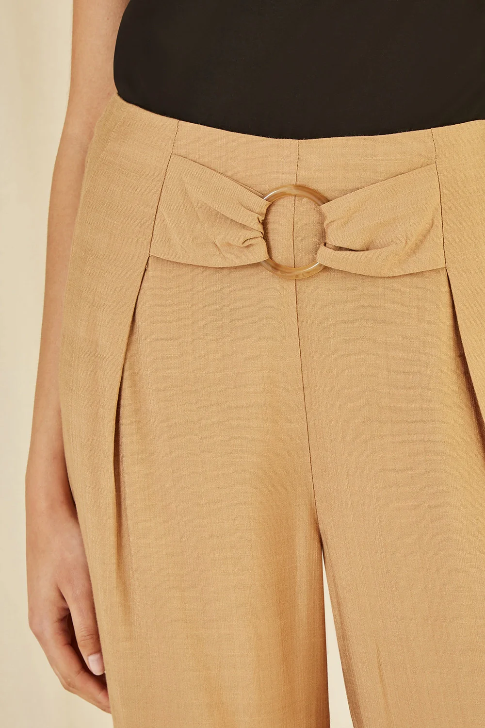 Yumi Brown Wide Leg trousers With Front Buckle Detail - Image 4