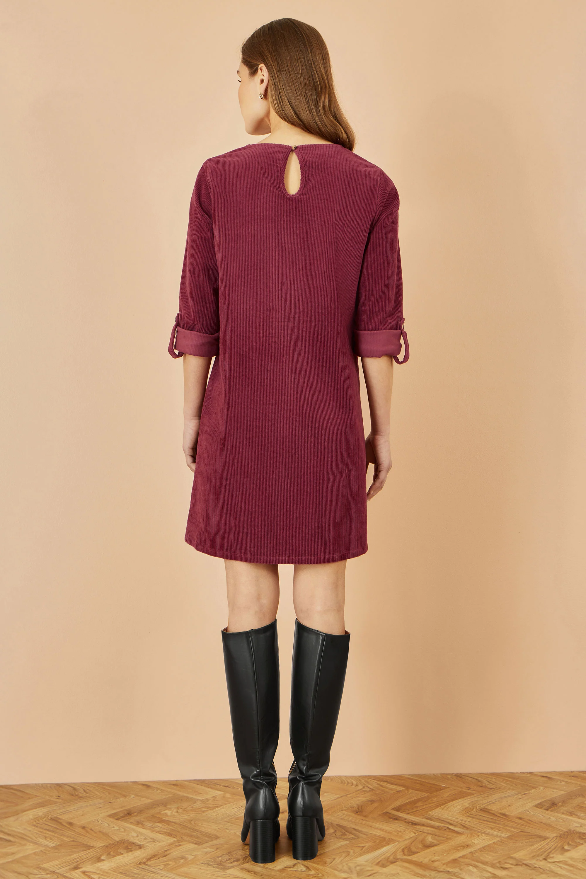 Yumi Burgundy Cord Tunic Dress With 3/4 Sleeves And Pockets - Image 3