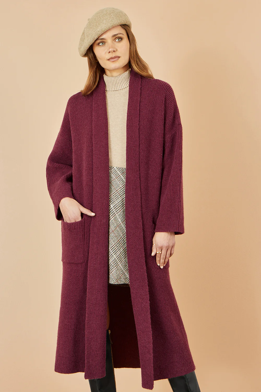 Yumi Burgundy Knitted Maxi Cardigan With Pockets - Image 3