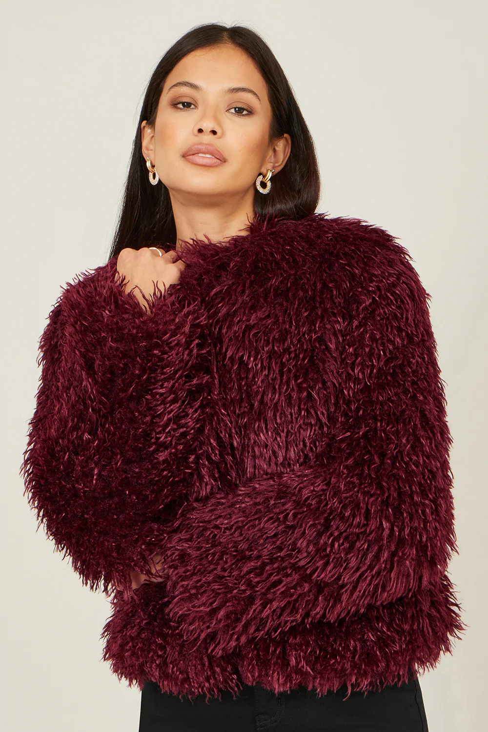 Yumi Burgundy Luxe Fluffy Faux Fur Coat - Image 4