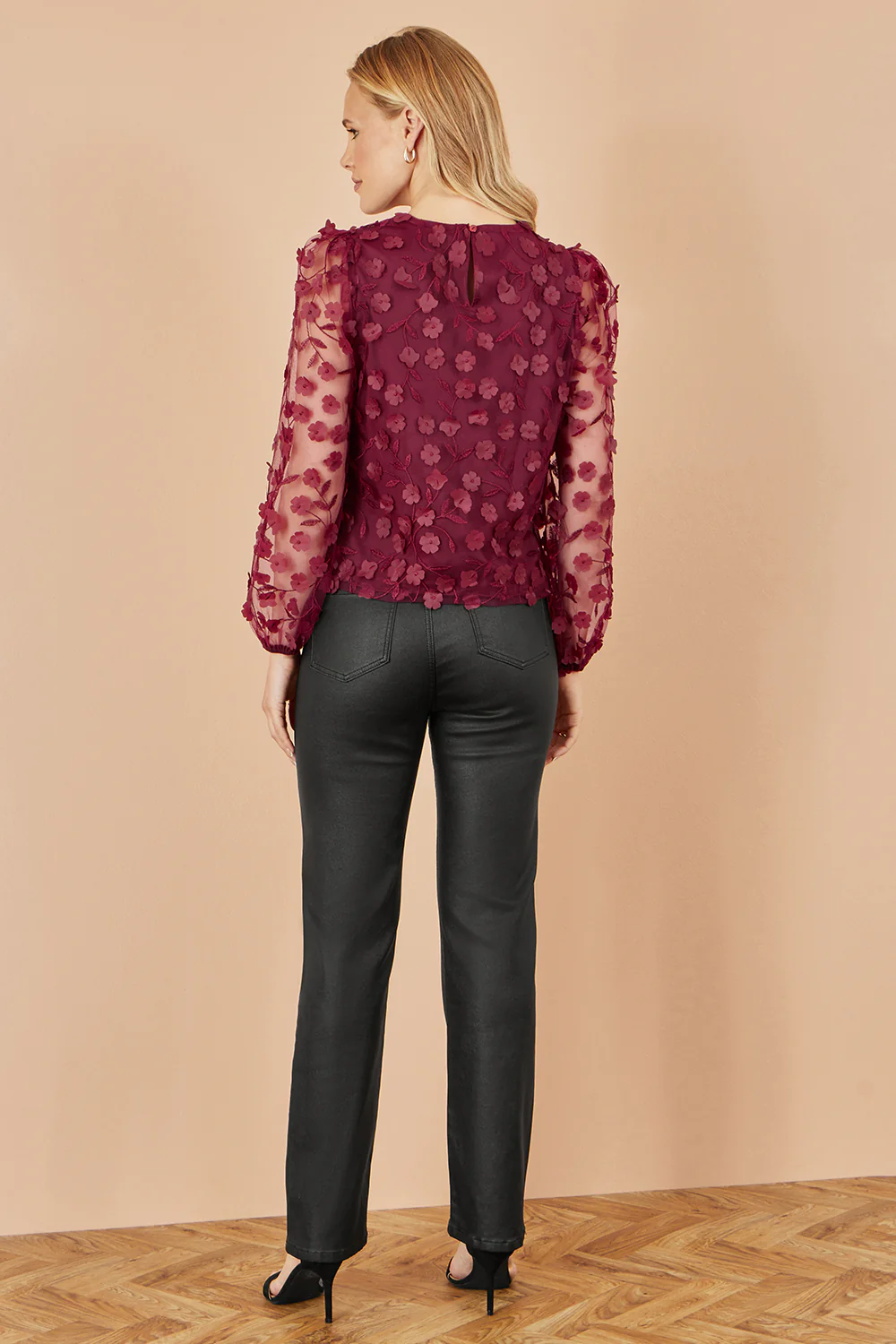 Yumi Burgundy Sheer Sleeve Applique Flower Top - Image 4