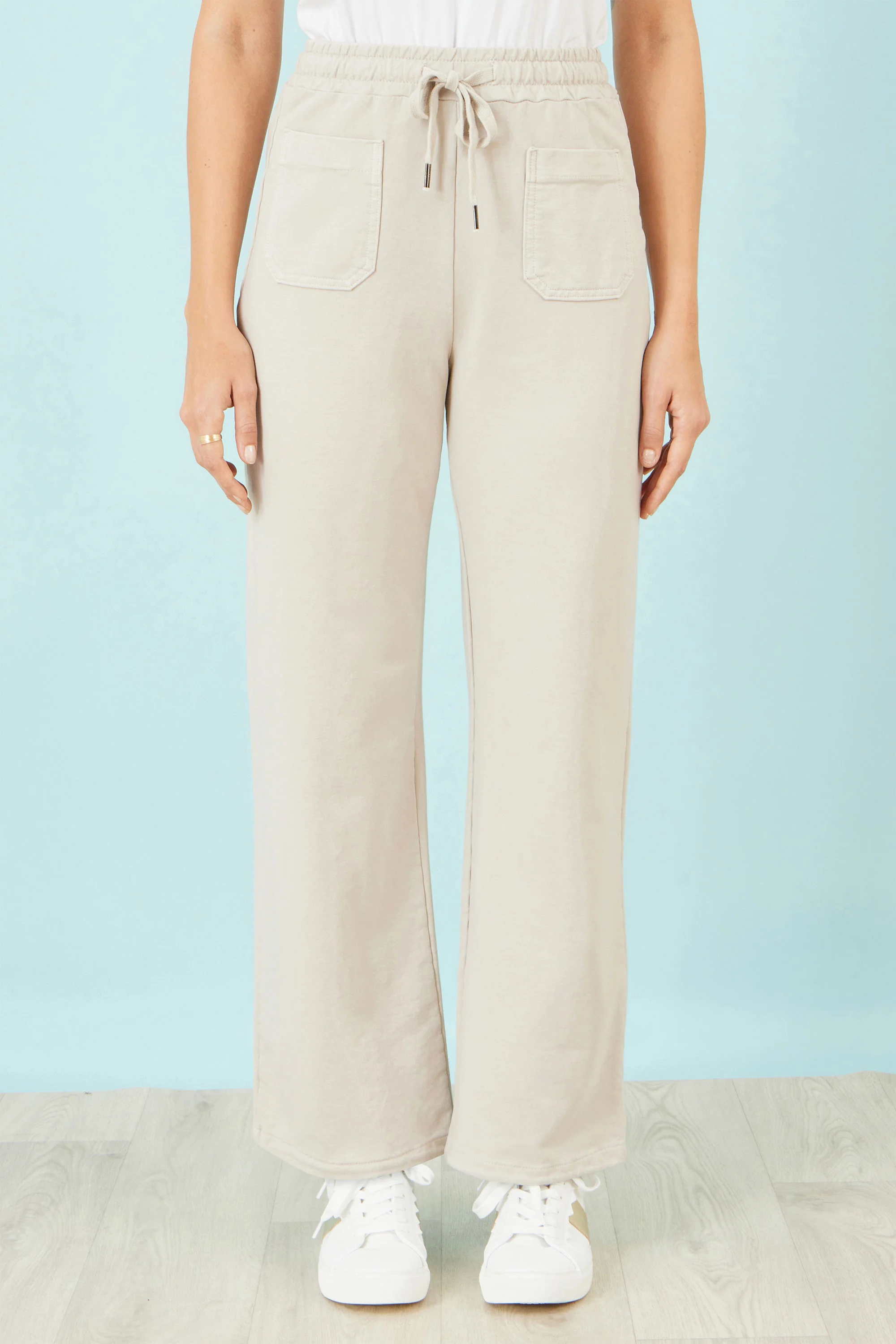 Yumi Cream Relaxed Stretch Wide Leg Trousers With Pockets - Image 2