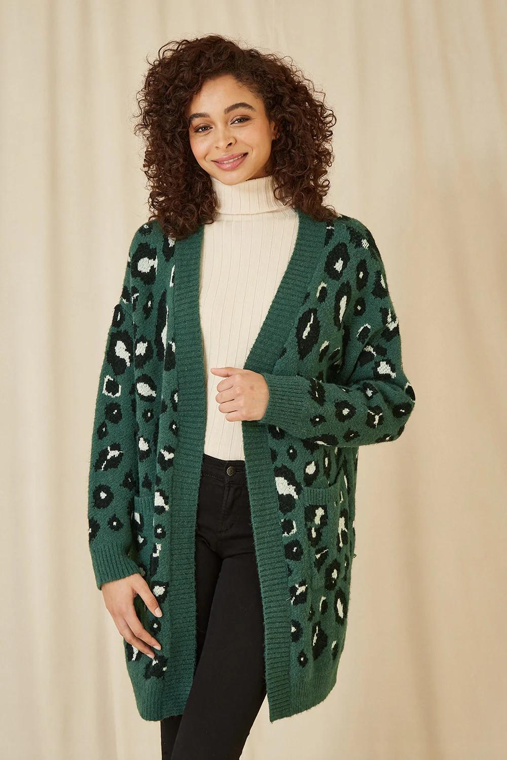 Yumi Green Animal Intarsia Long Cardigan - Image 3