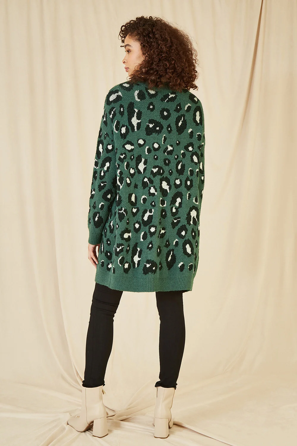 Yumi Green Animal Intarsia Long Cardigan - Image 5