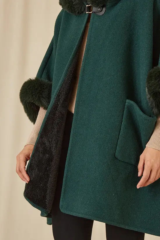 Yumi Green Cape With Luxe Fur Trim And Lining - Image 5