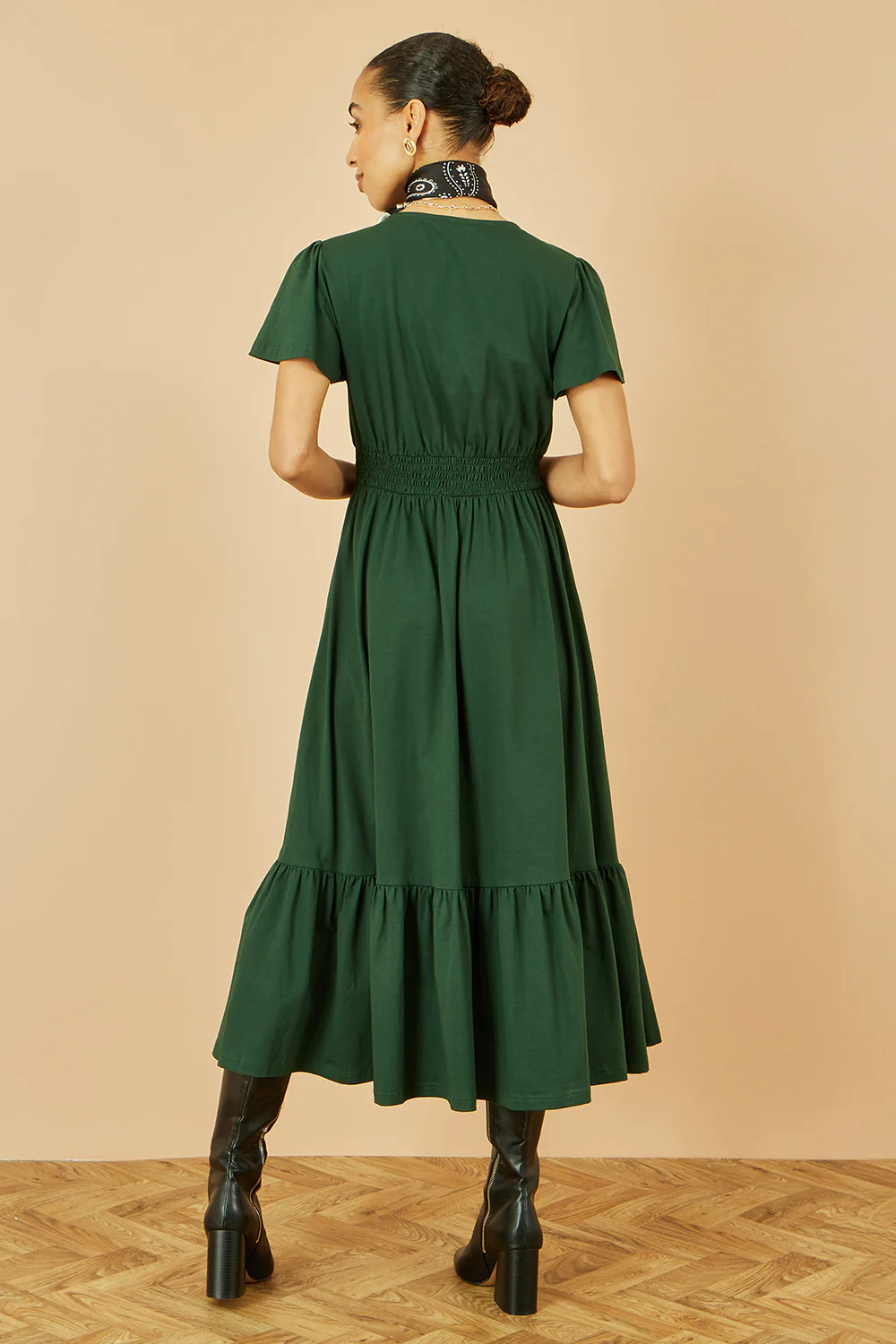 Yumi Green Cotton Jersey V Neck Midi Dress - Image 4