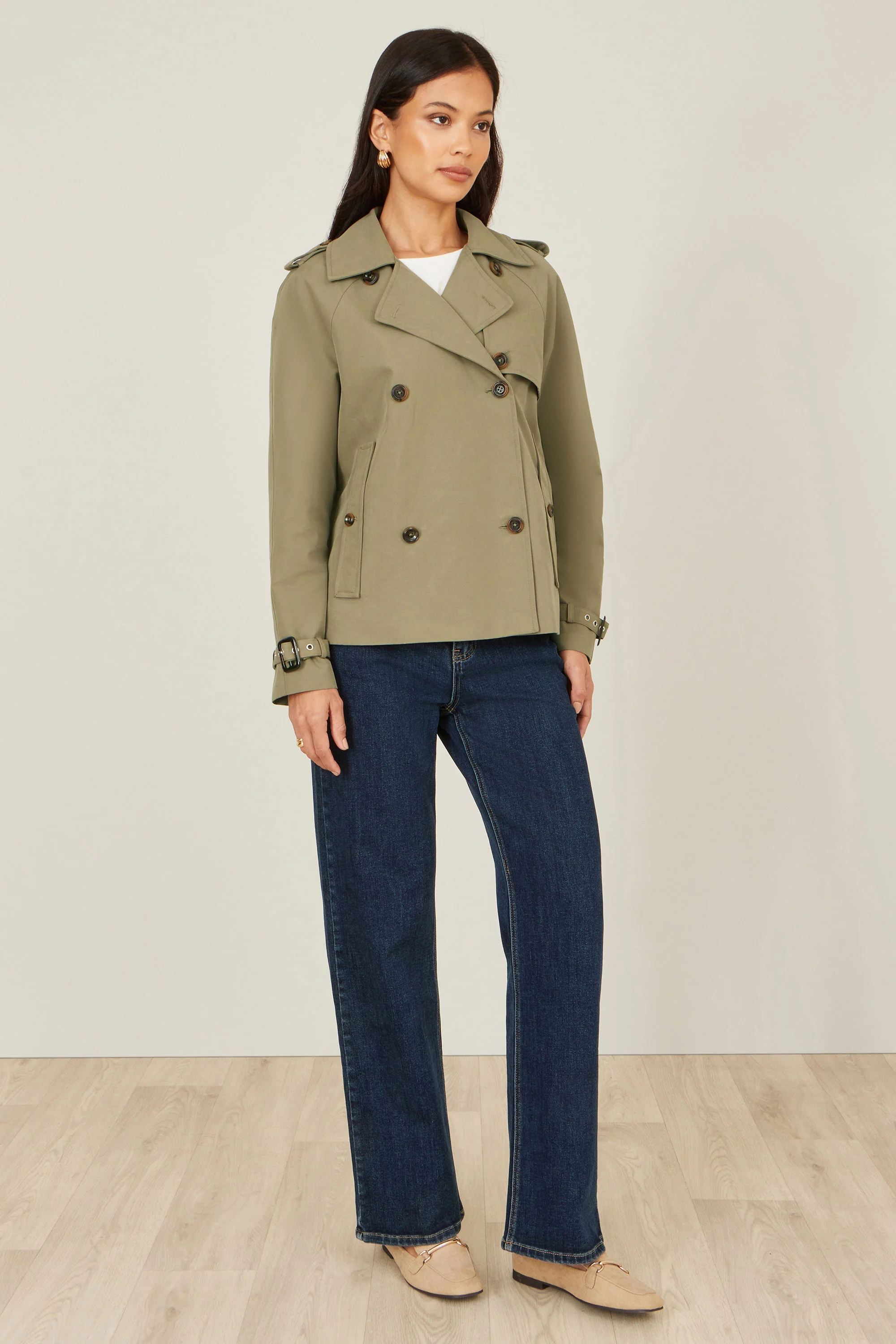Yumi Green Cropped Trench Jacket With Pockets and Check Lining - Image 3