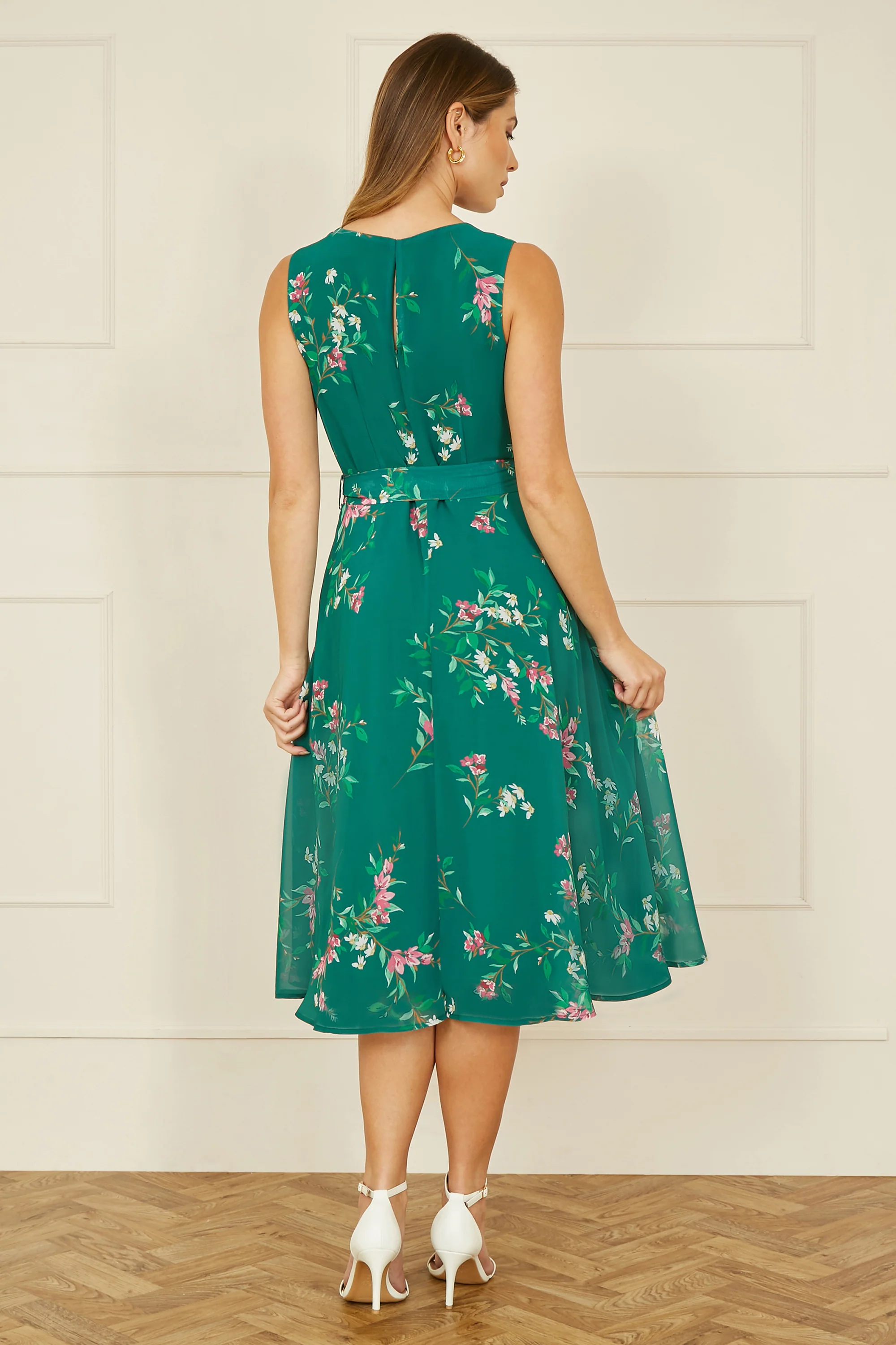 Yumi Green Daisy Print Skater Dress - Image 4