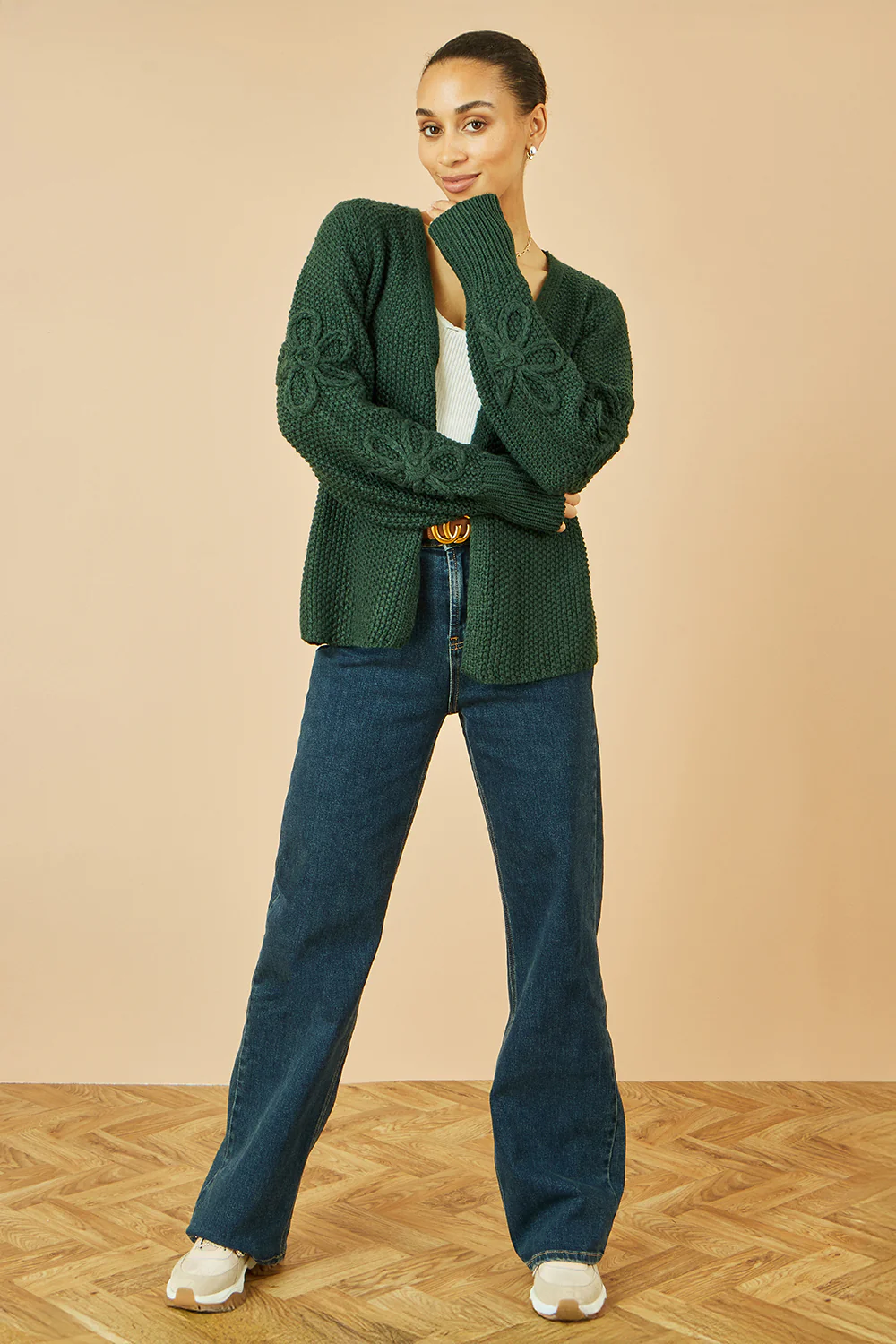 Yumi Green Edge to Edge Cardigan With Flower Detail Sleeves - Image 2