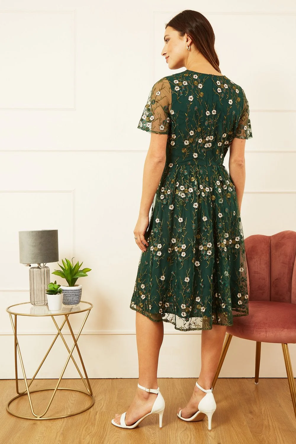 Yumi Green Embroidered Floral Skater Dress - Image 4