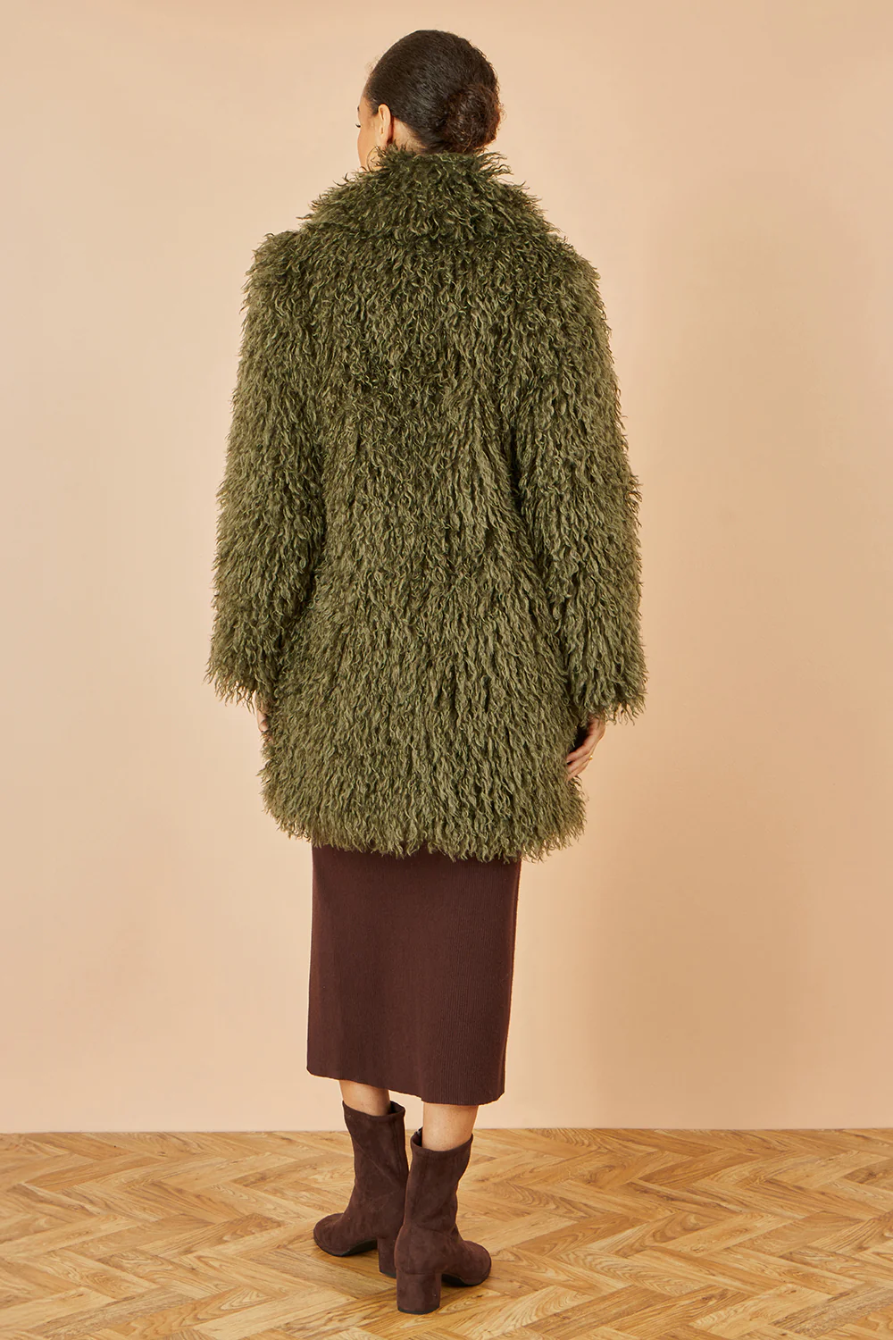 Yumi Green Luxe Long Hair Fur Coat - Image 4