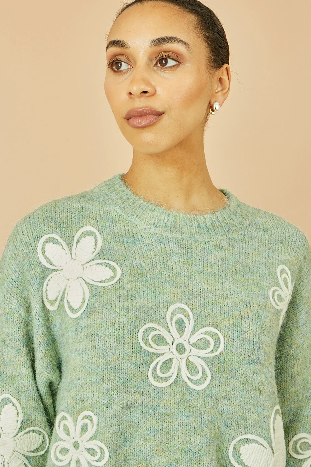 Yumi Green Relaxed Knitted Jumper With Crochet Flowers - Image 6