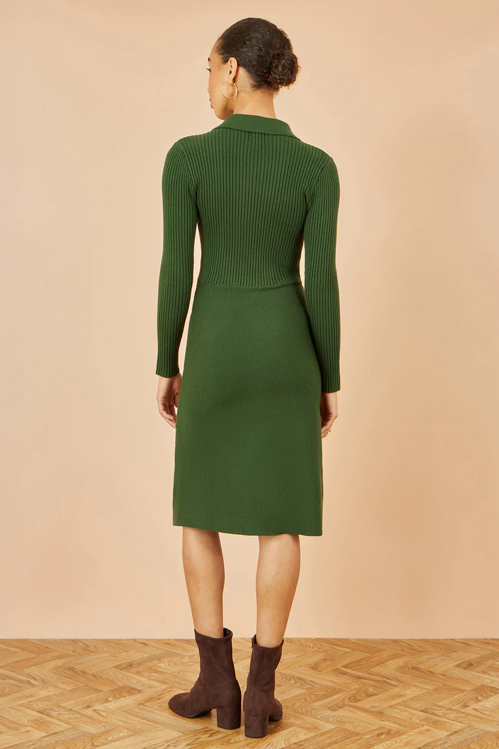 Yumi Green Rib Knit Midi Shirt Dress With Snaffle Belt - Image 3