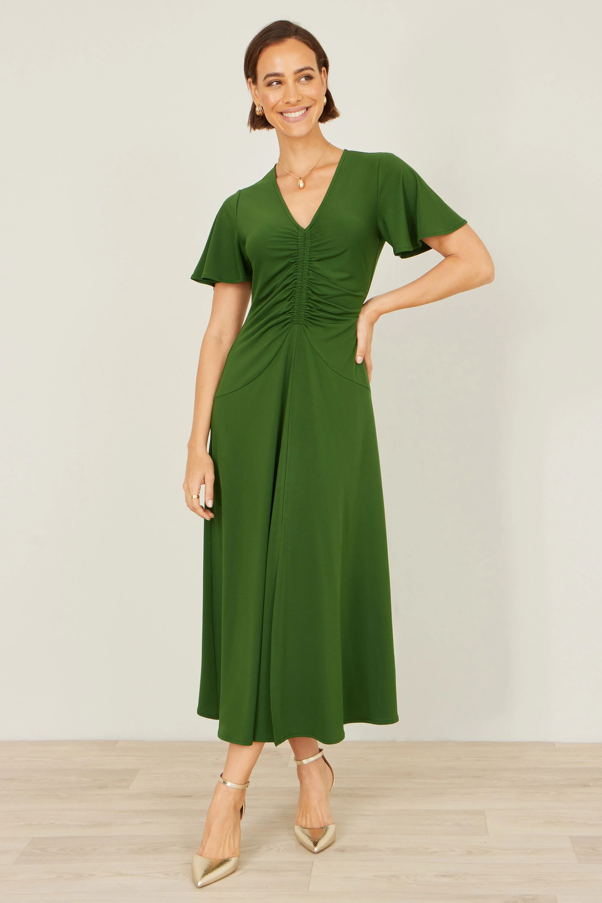 Yumi Green Ruched Front Stretch Midi Dress - Image 5