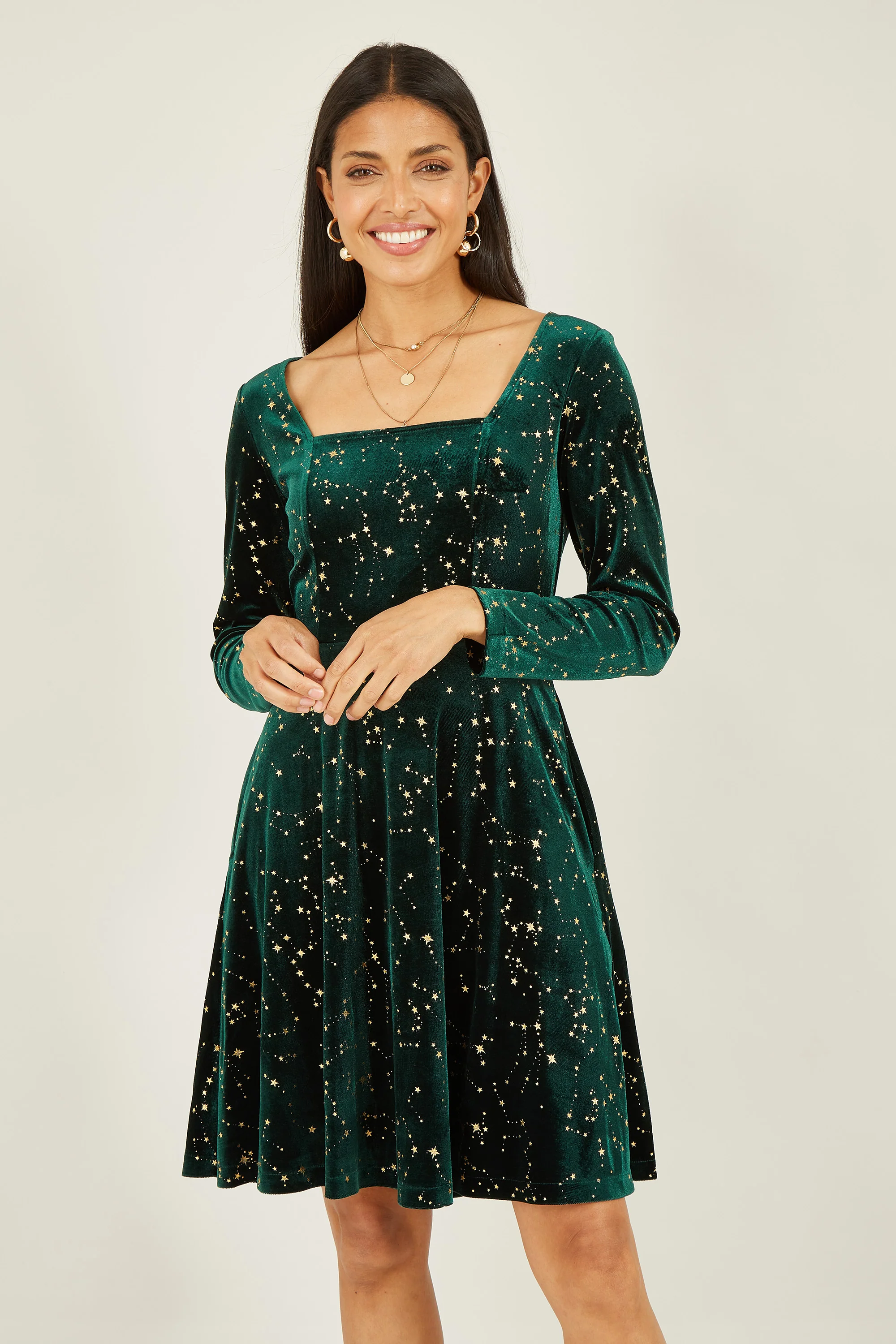 Yumi Green Star Foil Print Long Sleeve Skater Dress - Image 4