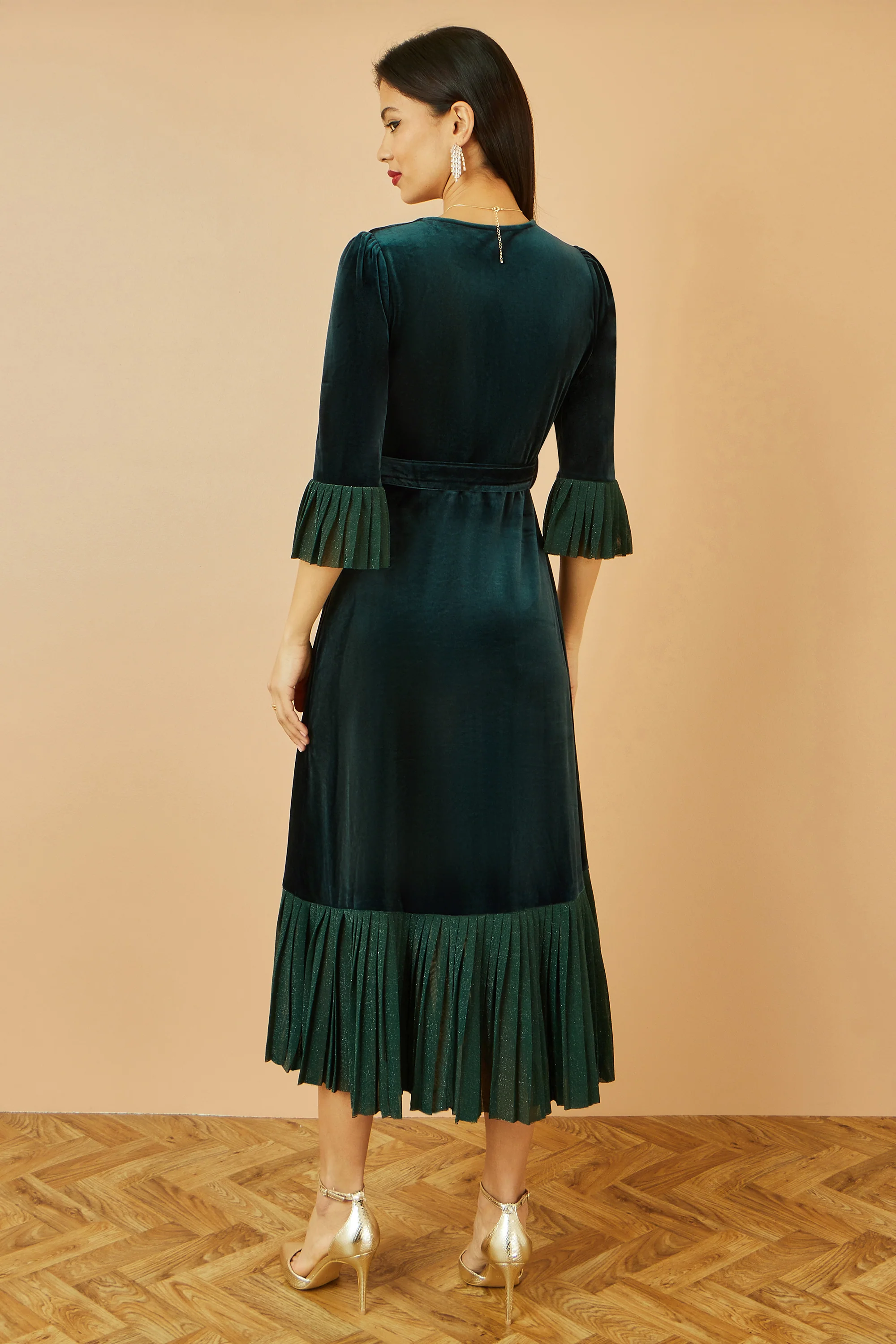 Yumi Green Velvet Wrap Midi Dress With Contrast Hemline - Image 5