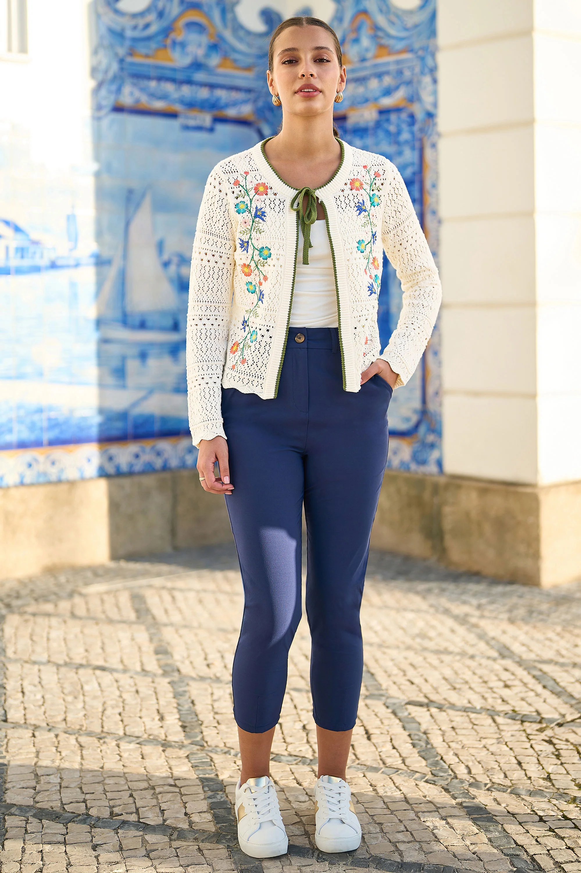 Yumi Ivory Crochet Knitted Tie Front Cardigan With Floral Embroidery - Image 3