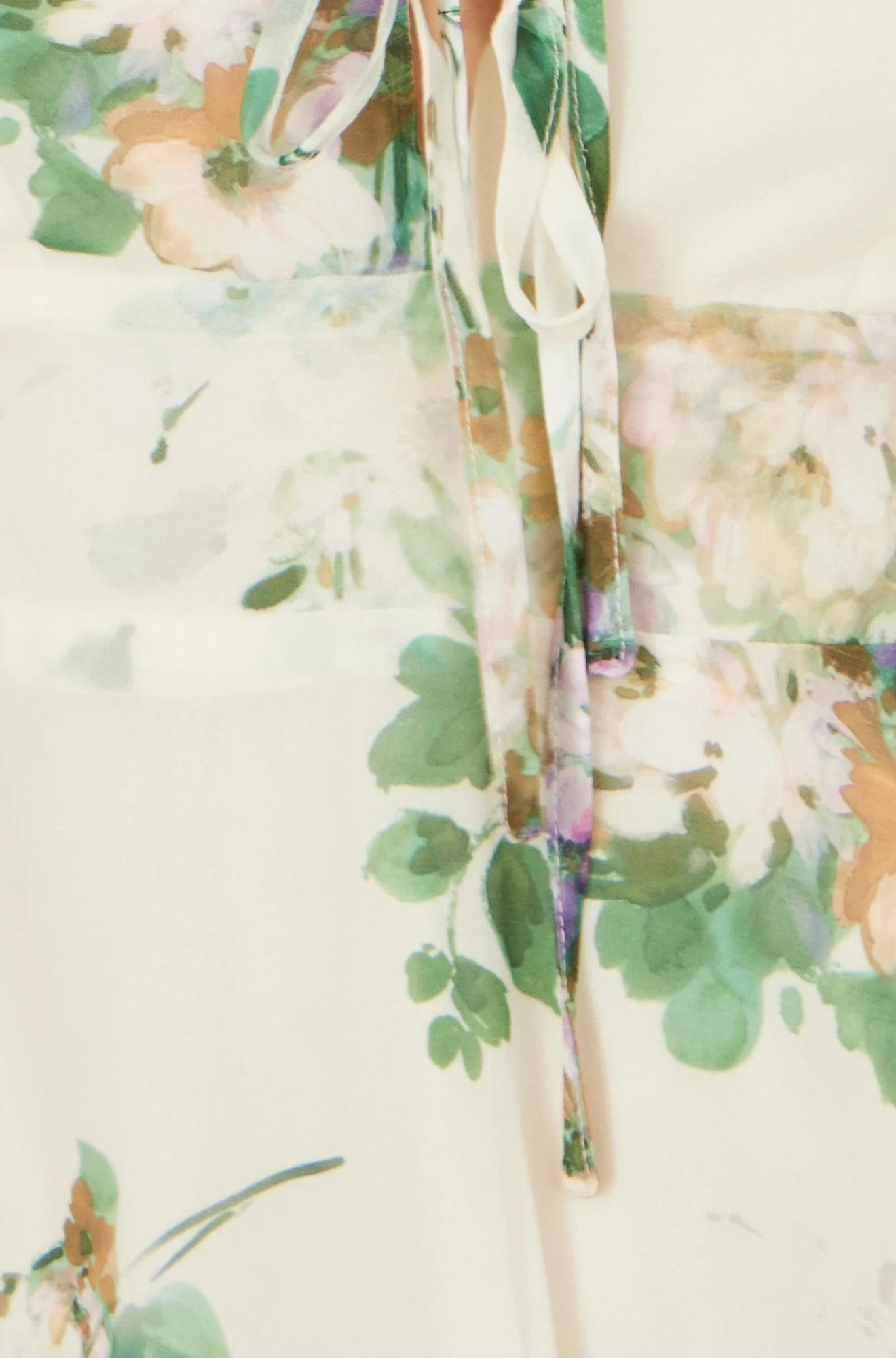 Yumi Ivory Floral Tea Dress With Front Ties - Image 5