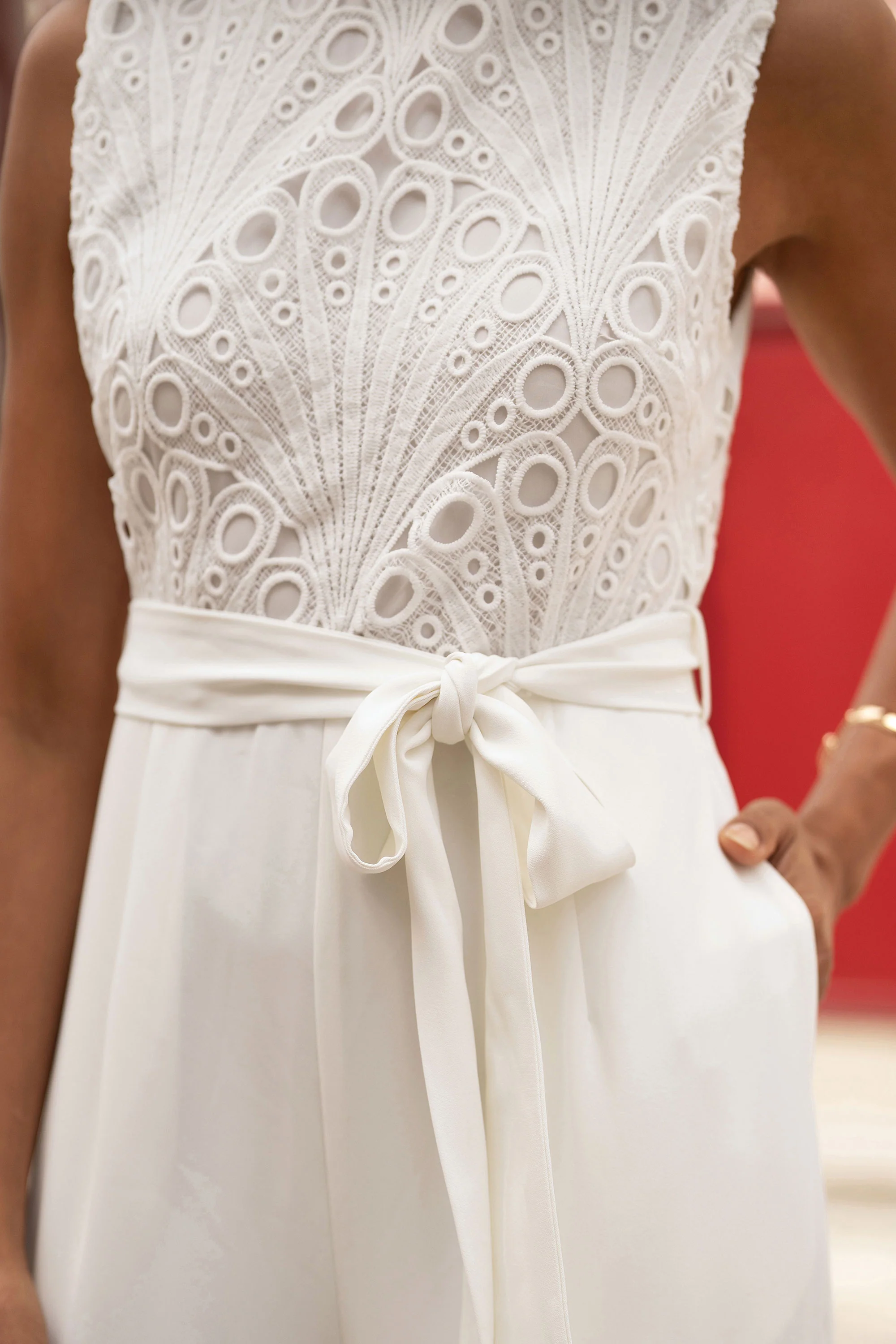 Yumi Ivory Lace Sleeveless Jumpsuit - Image 7