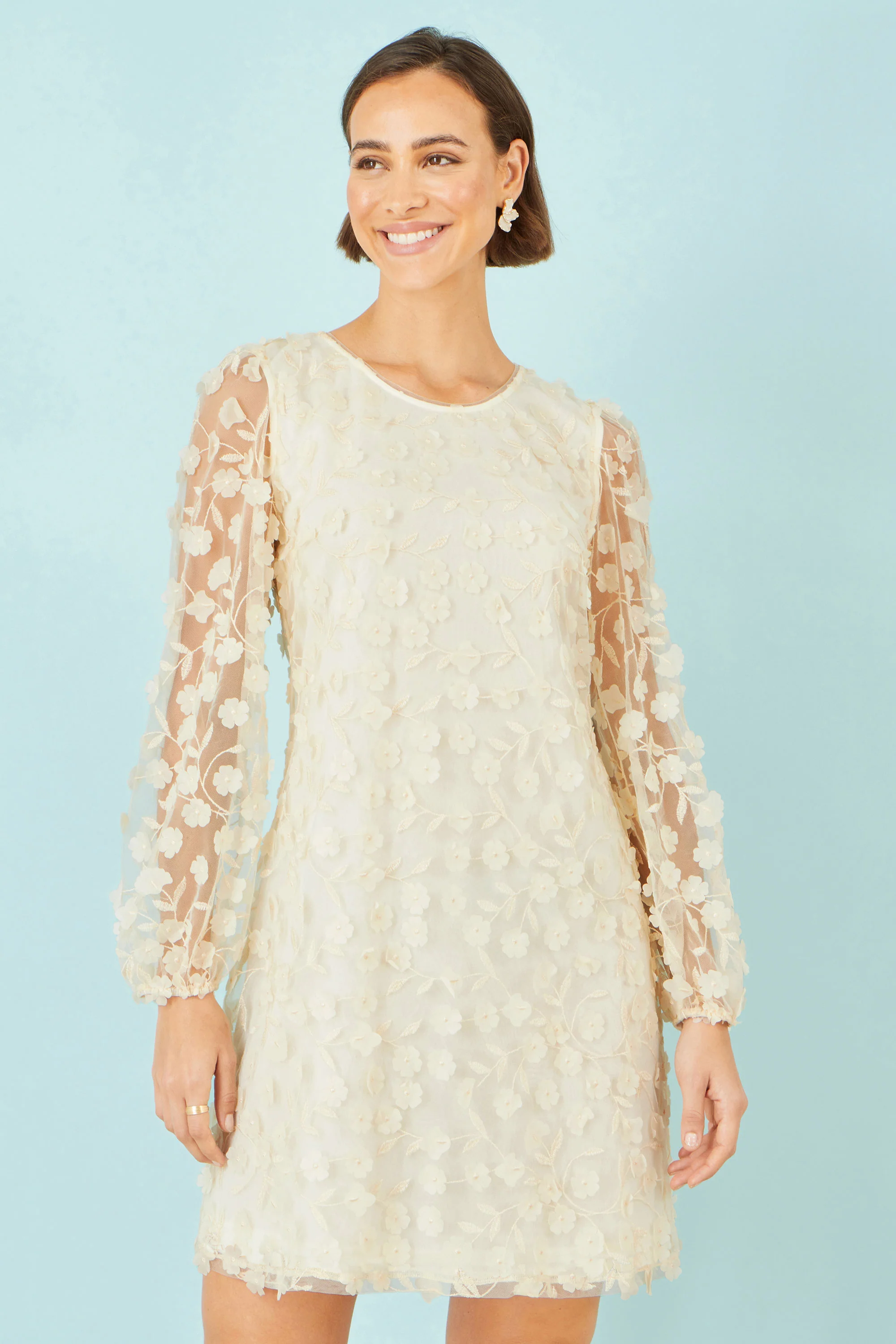 Yumi Ivory Long Sleeve Floral Applique Tunic - Image 5