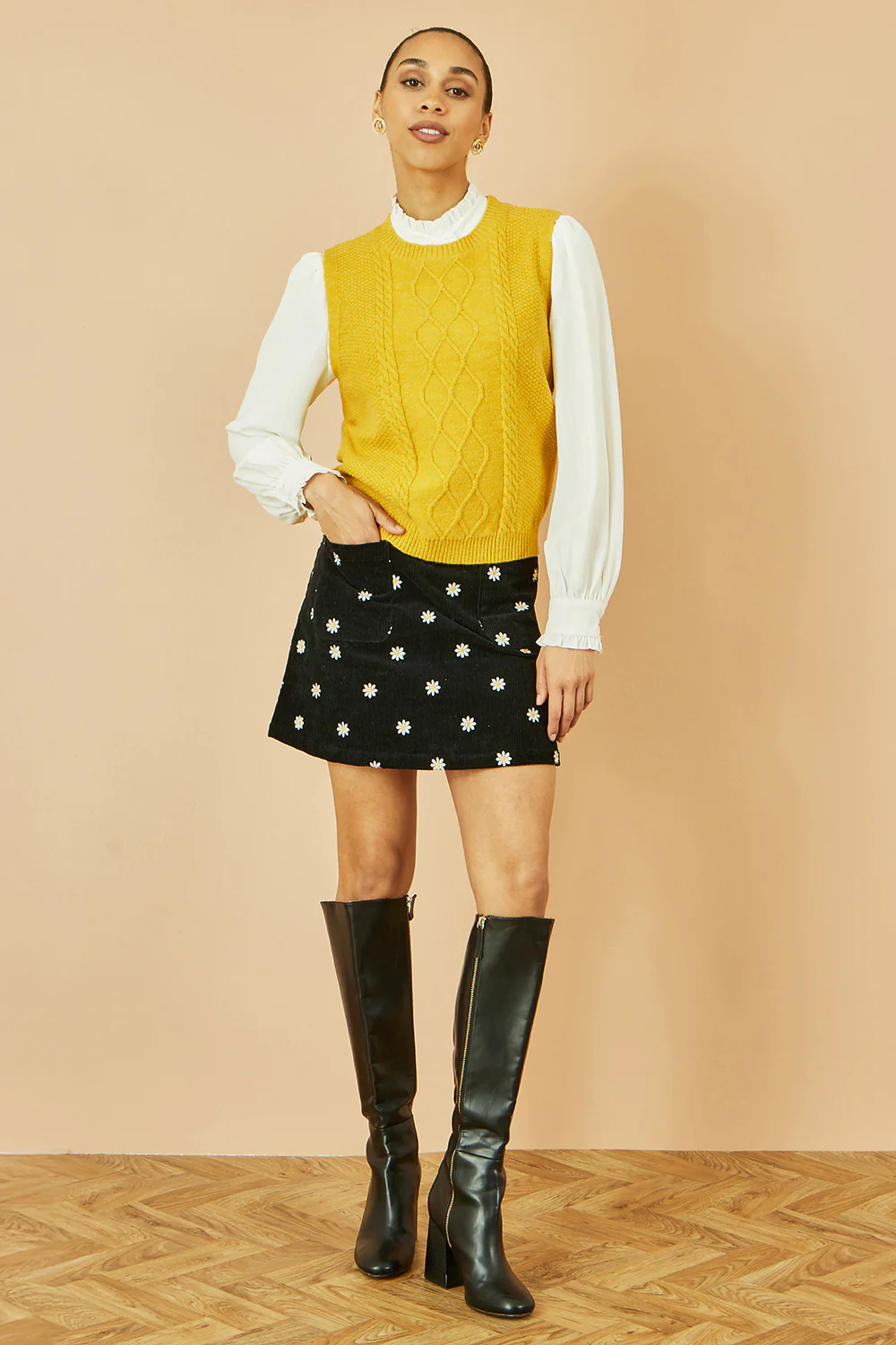 Yumi Mustard Cable Knit Sleeveless Jumper - Image 3