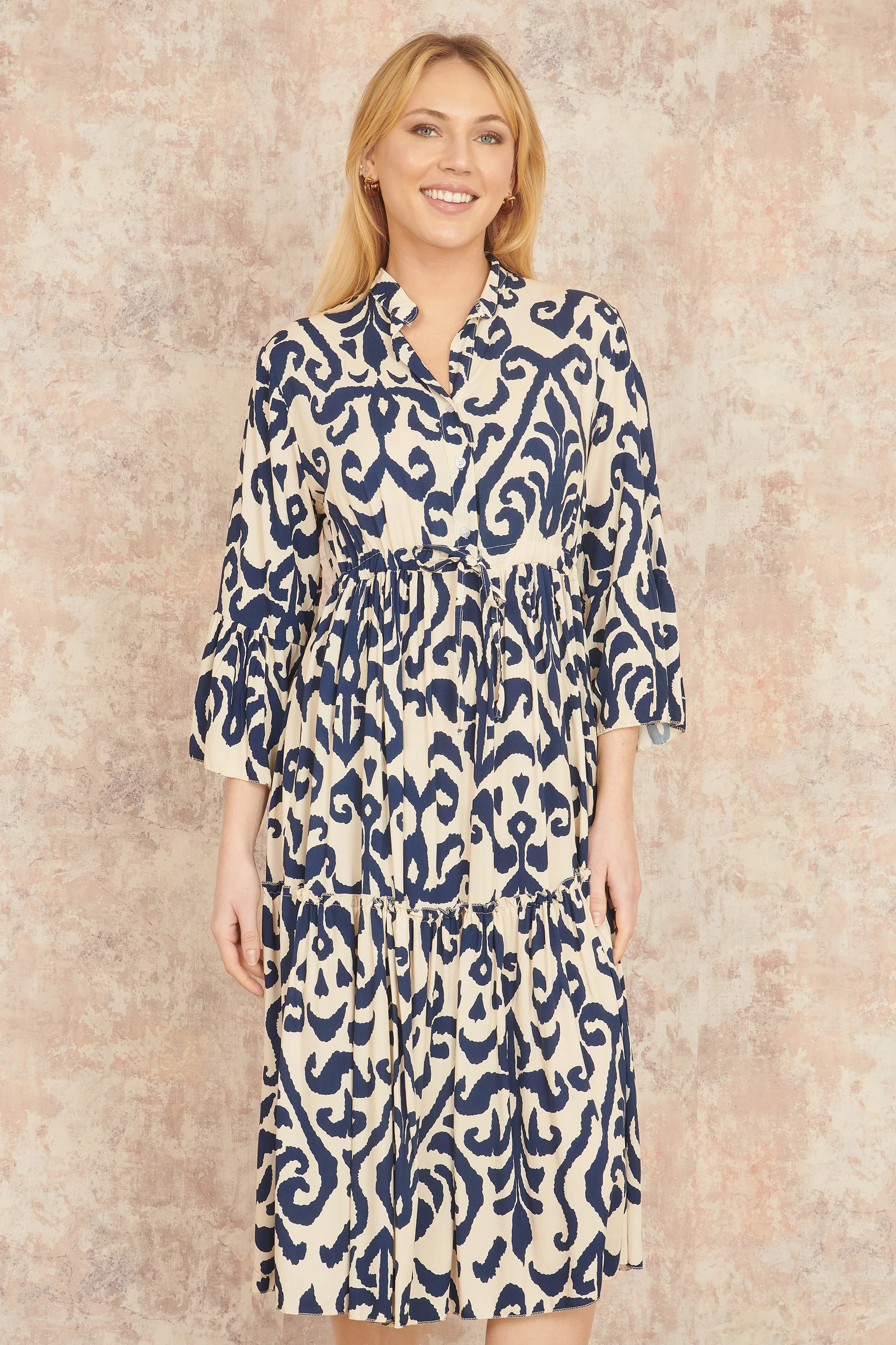 Yumi Navy Block Print Kaftan - Image 2