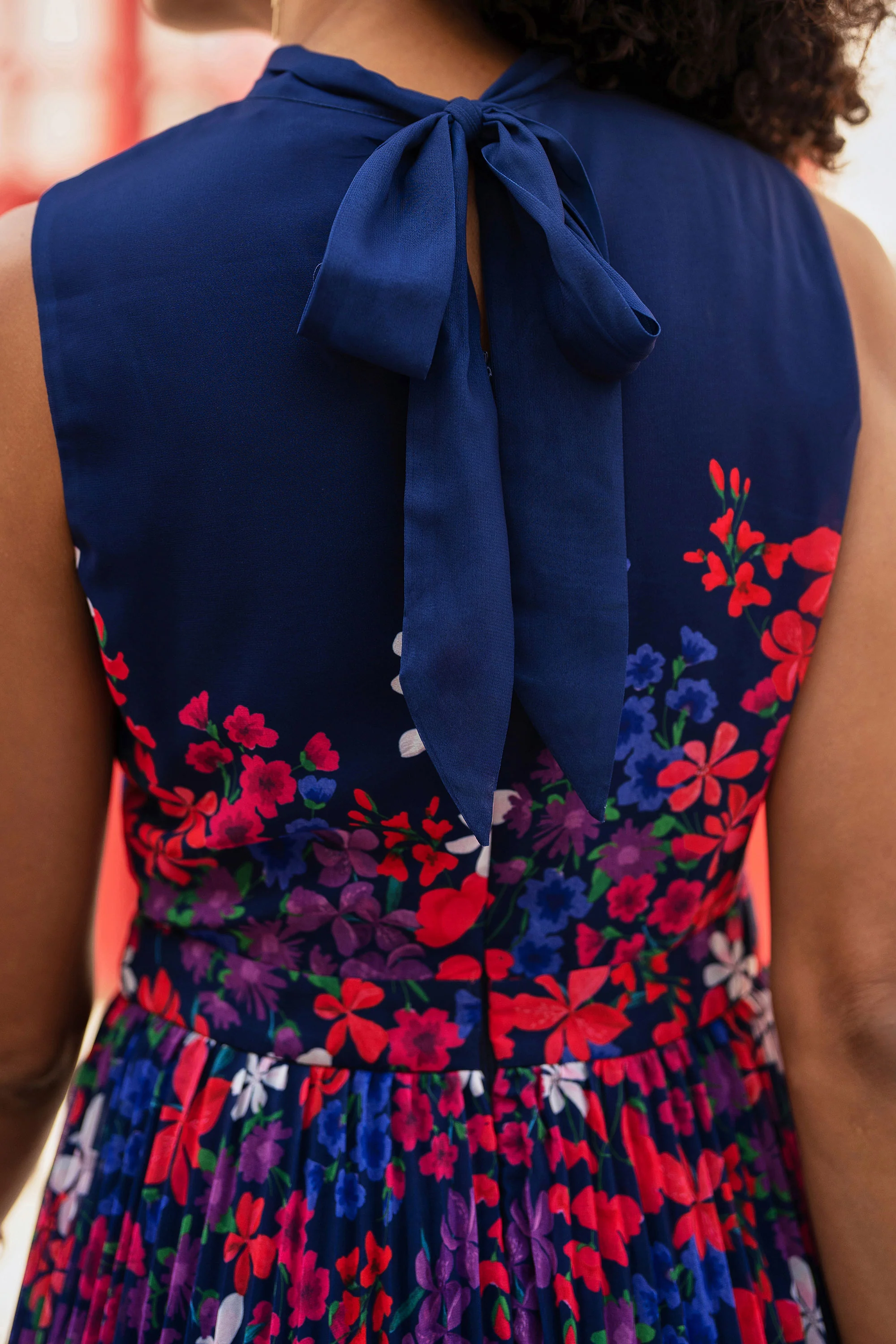 Yumi Navy Border Floral Print Midi Dress With Pleats - Image 3