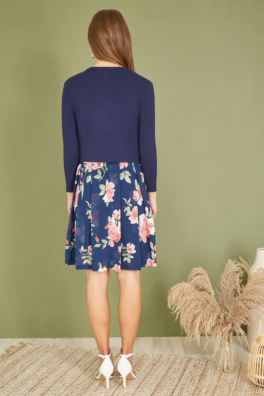 Yumi Navy Diamante Button Cropped Cardigan - Image 4