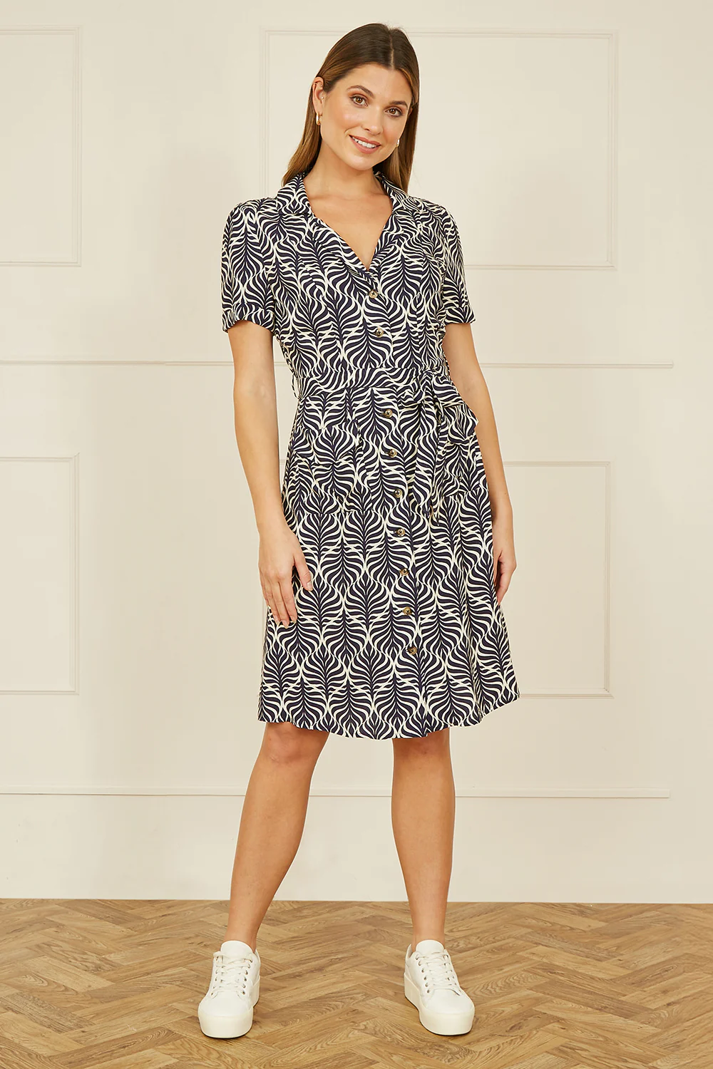 Yumi Navy Leaf Print Retro Shirt Dress - Image 3
