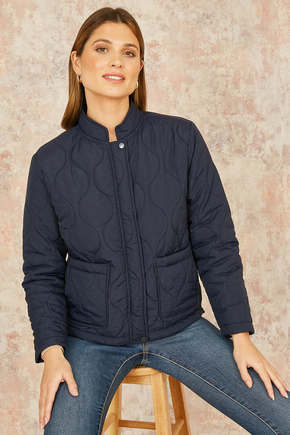 Yumi Navy Short Quilted Jacket - Image 3