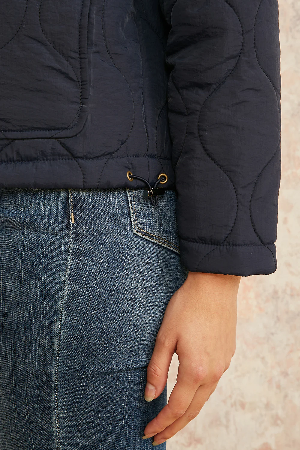Yumi Navy Short Quilted Jacket - Image 6