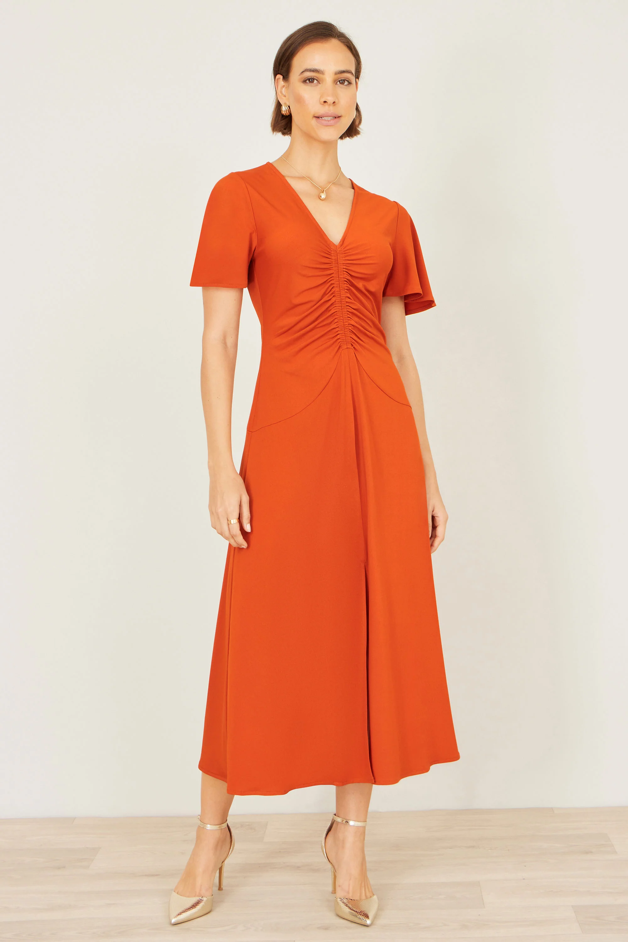 Yumi Orange Ruched Front Stretch Midi Dress - Image 3