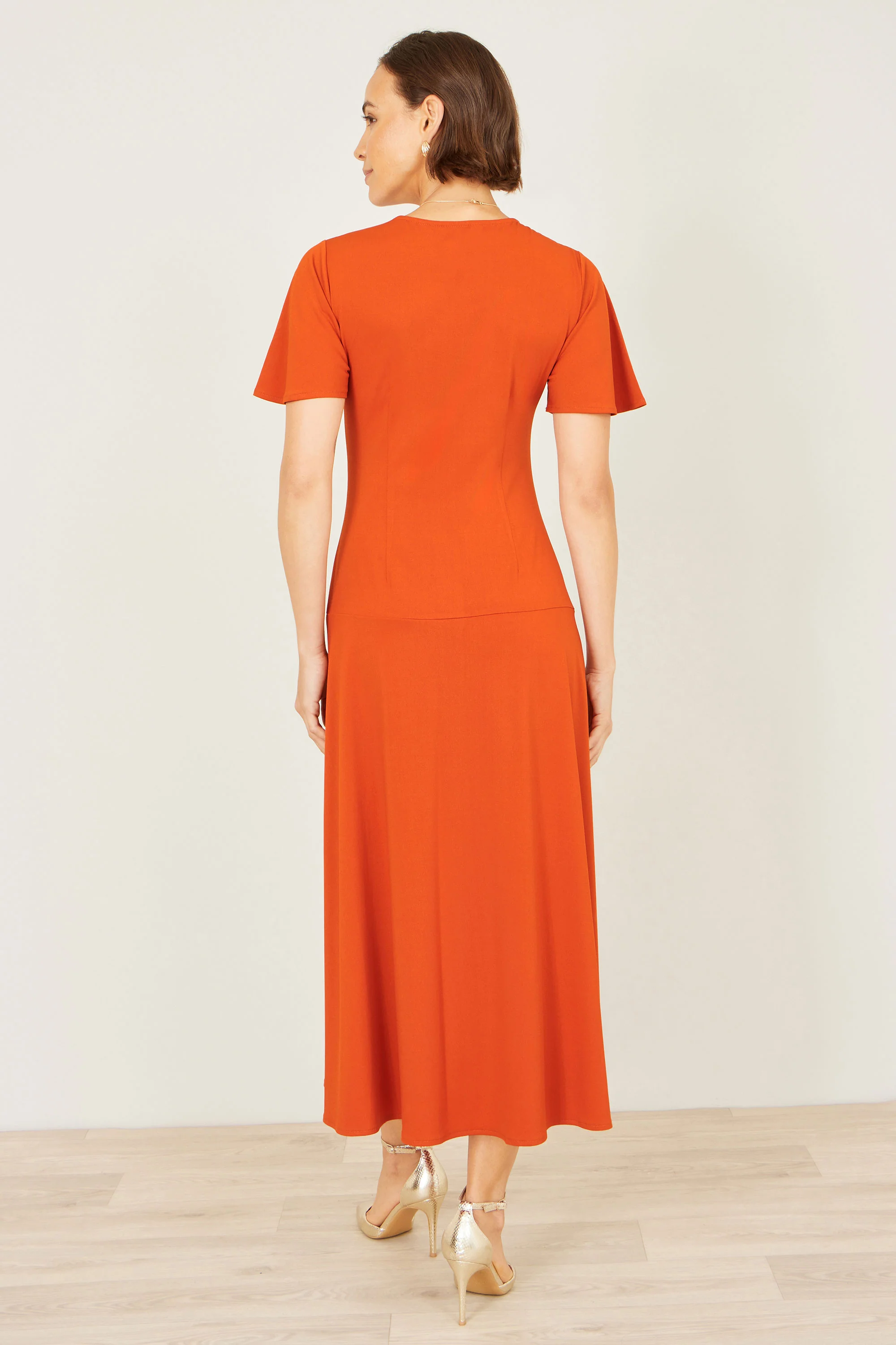 Yumi Orange Ruched Front Stretch Midi Dress - Image 4