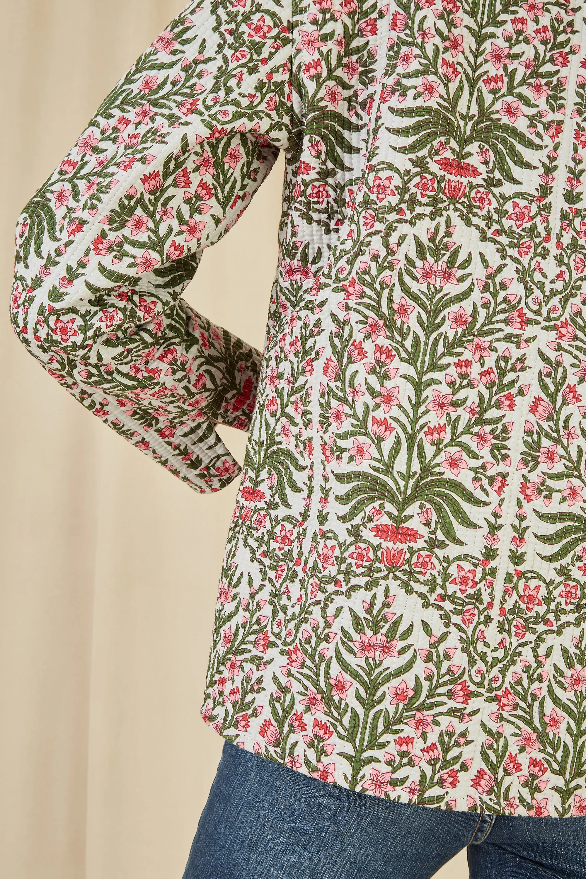 Yumi Pink Floral Print Reversible Cotton Quilted Jacket - Image 3